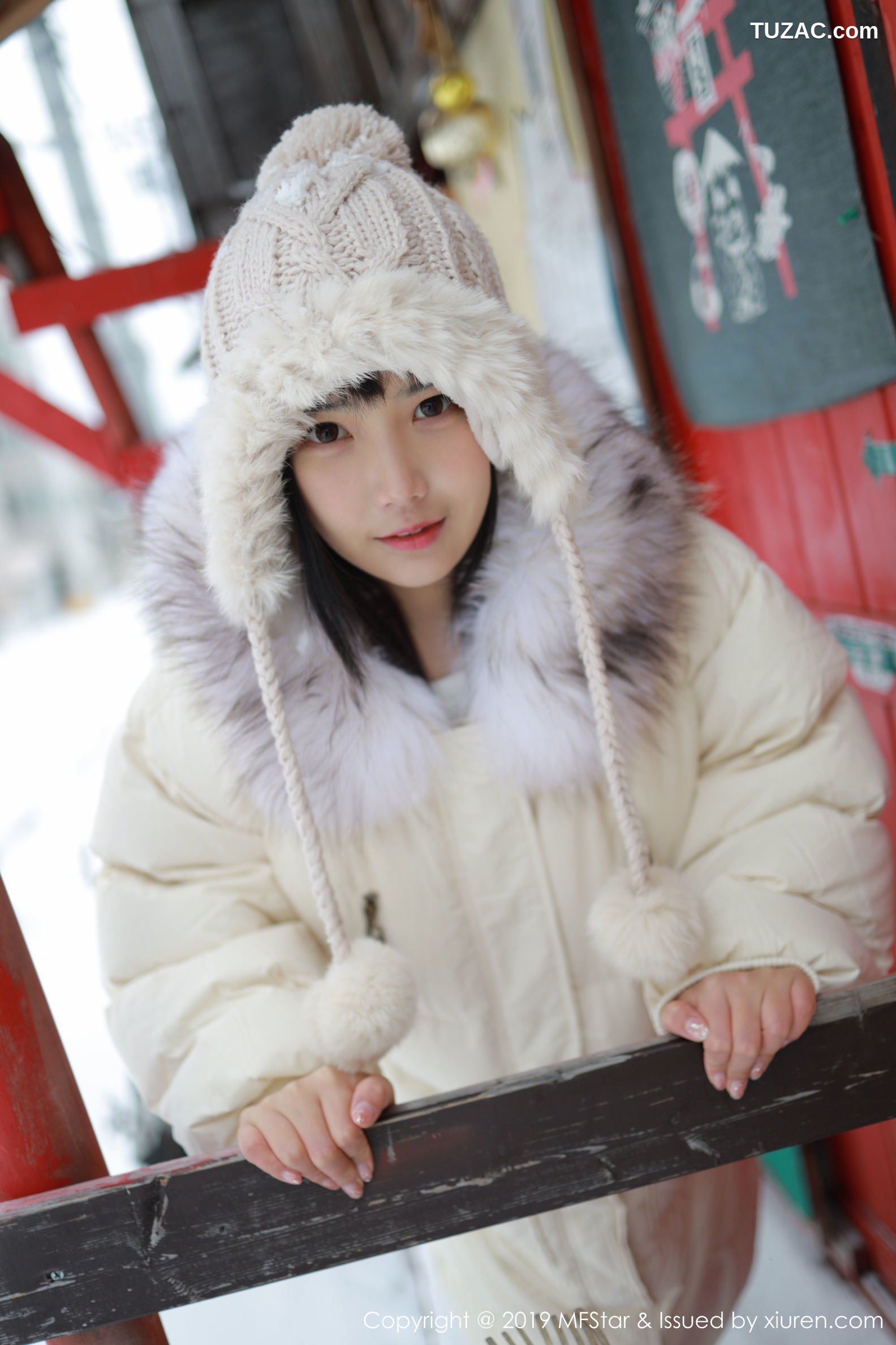 MFStar模范学院-246-徐微微套图