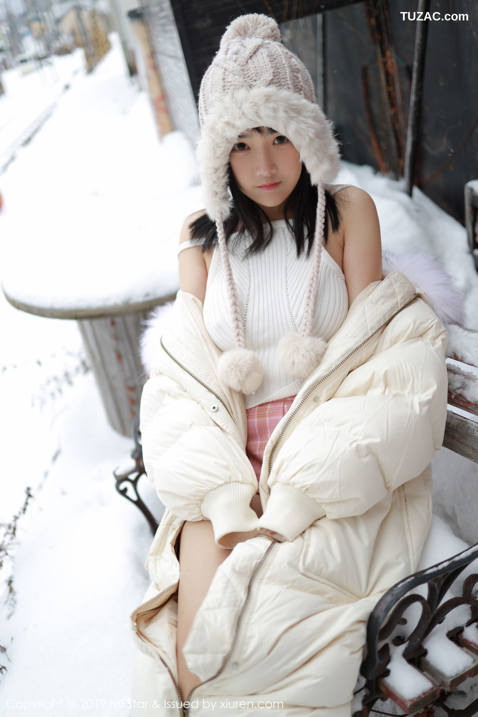 MFStar模范学院-246-徐微微套图