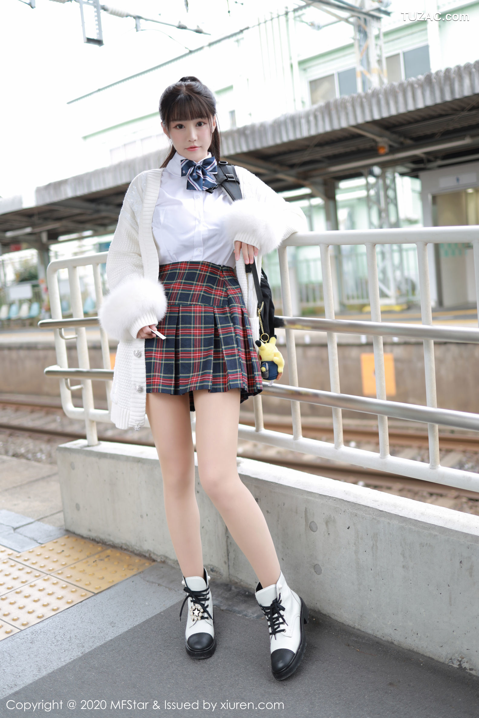 MFStar模范学院-259-朱可儿flower大尺度套图