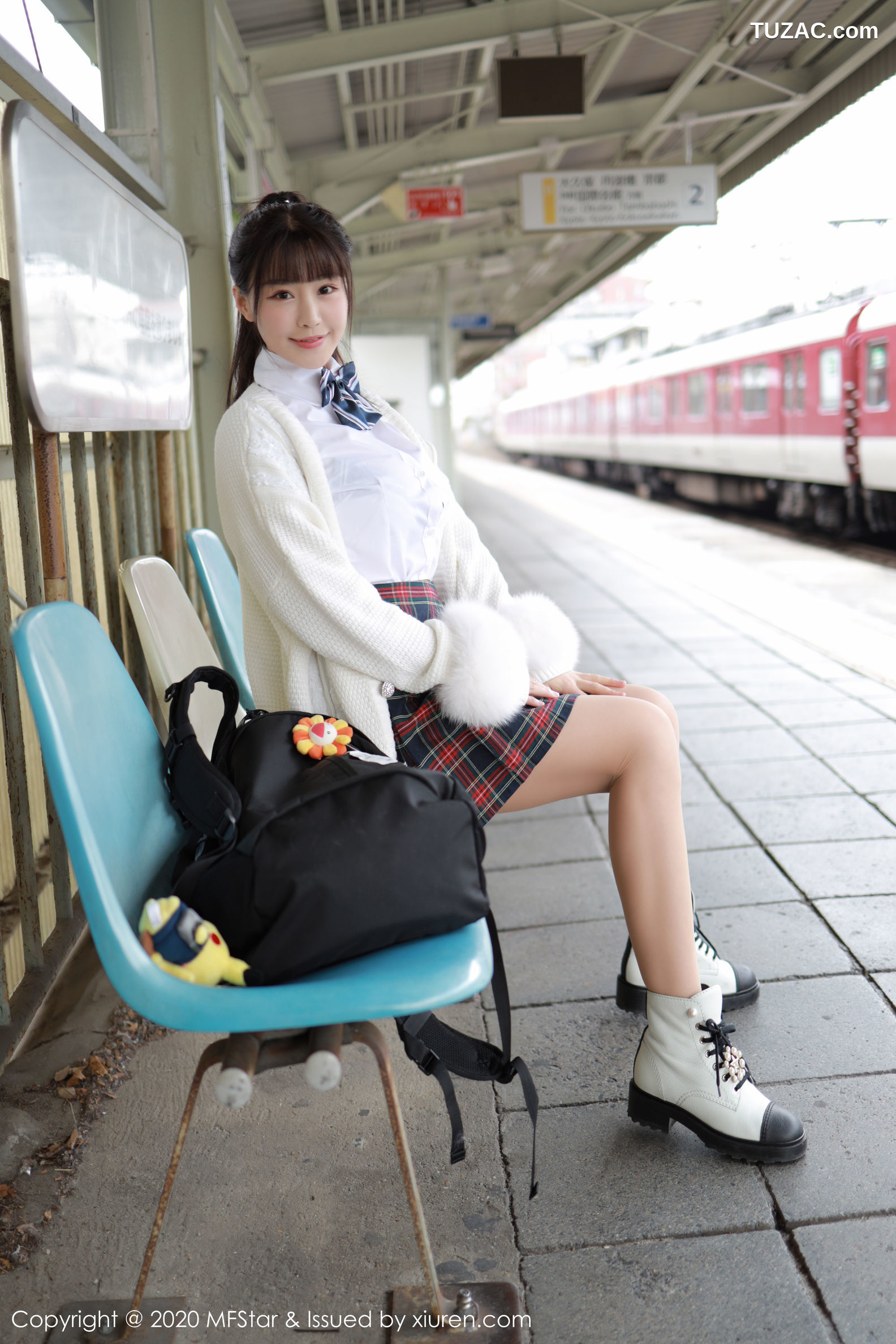 MFStar模范学院-259-朱可儿flower大尺度套图