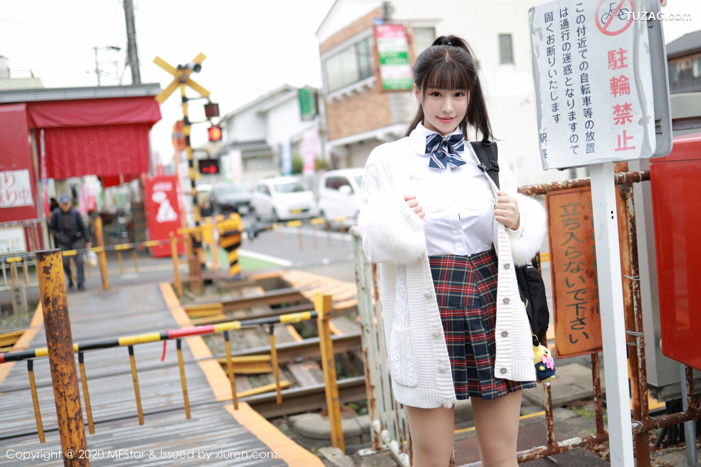 MFStar模范学院-259-朱可儿flower大尺度套图