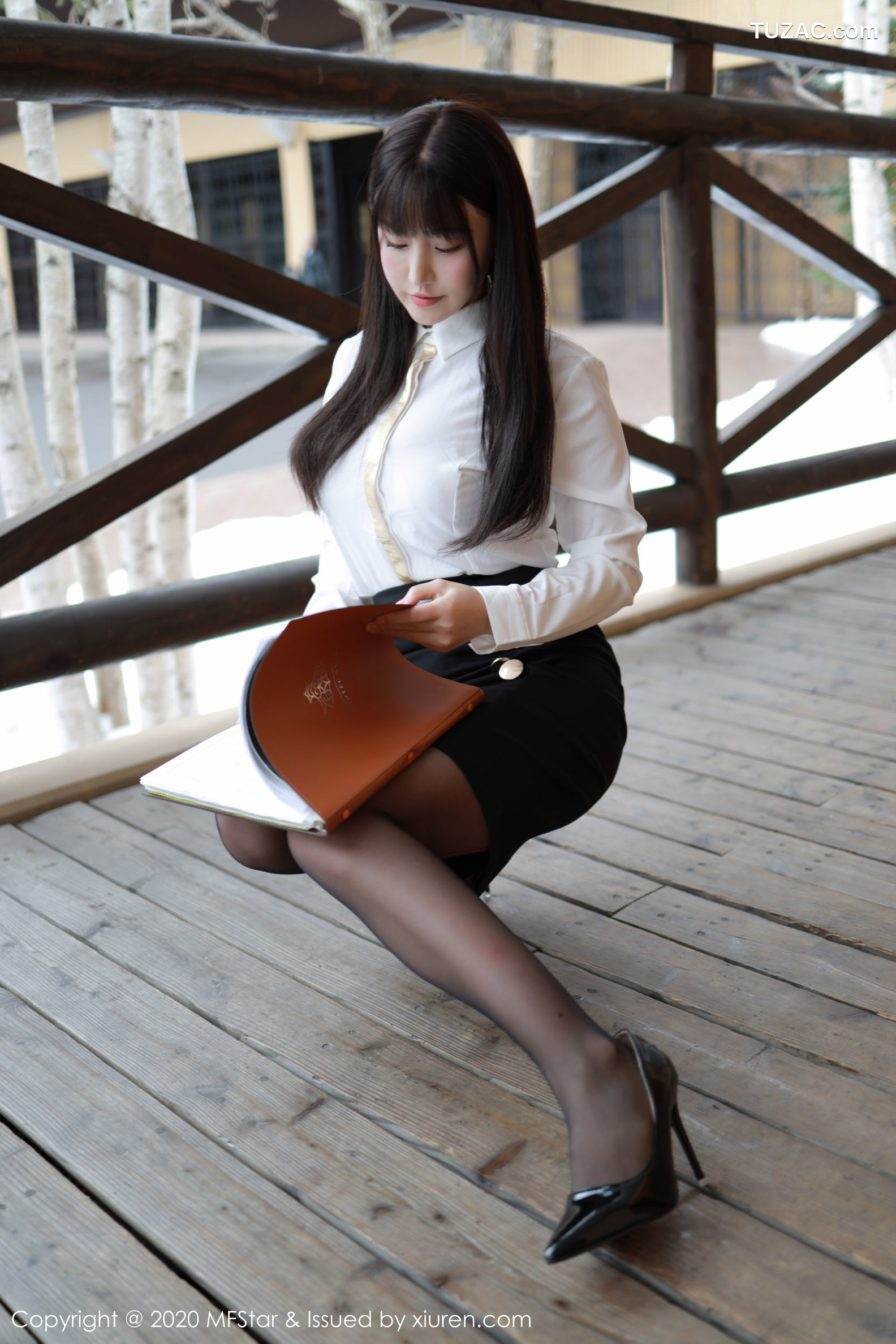 MFStar模范学院-267-朱可儿flower大尺度套图