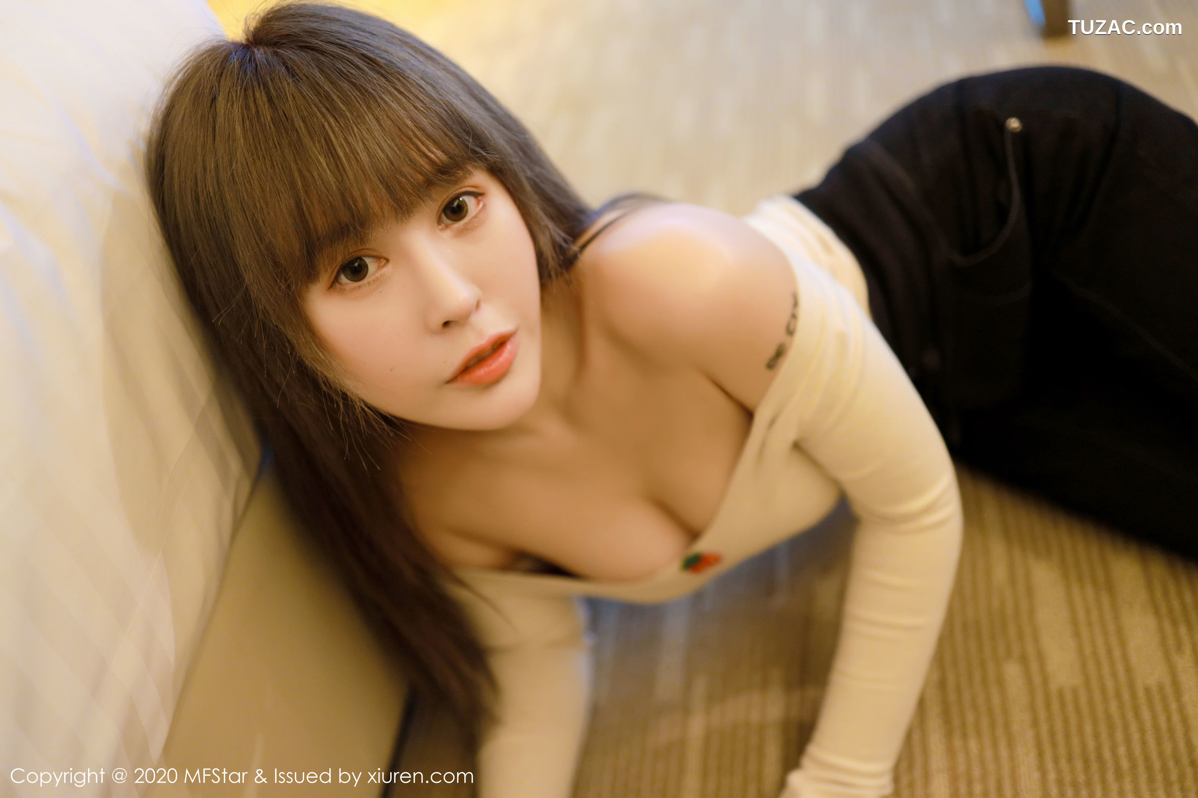 MFStar模范学院-284-艾莉Evelyn-性感白色内衣