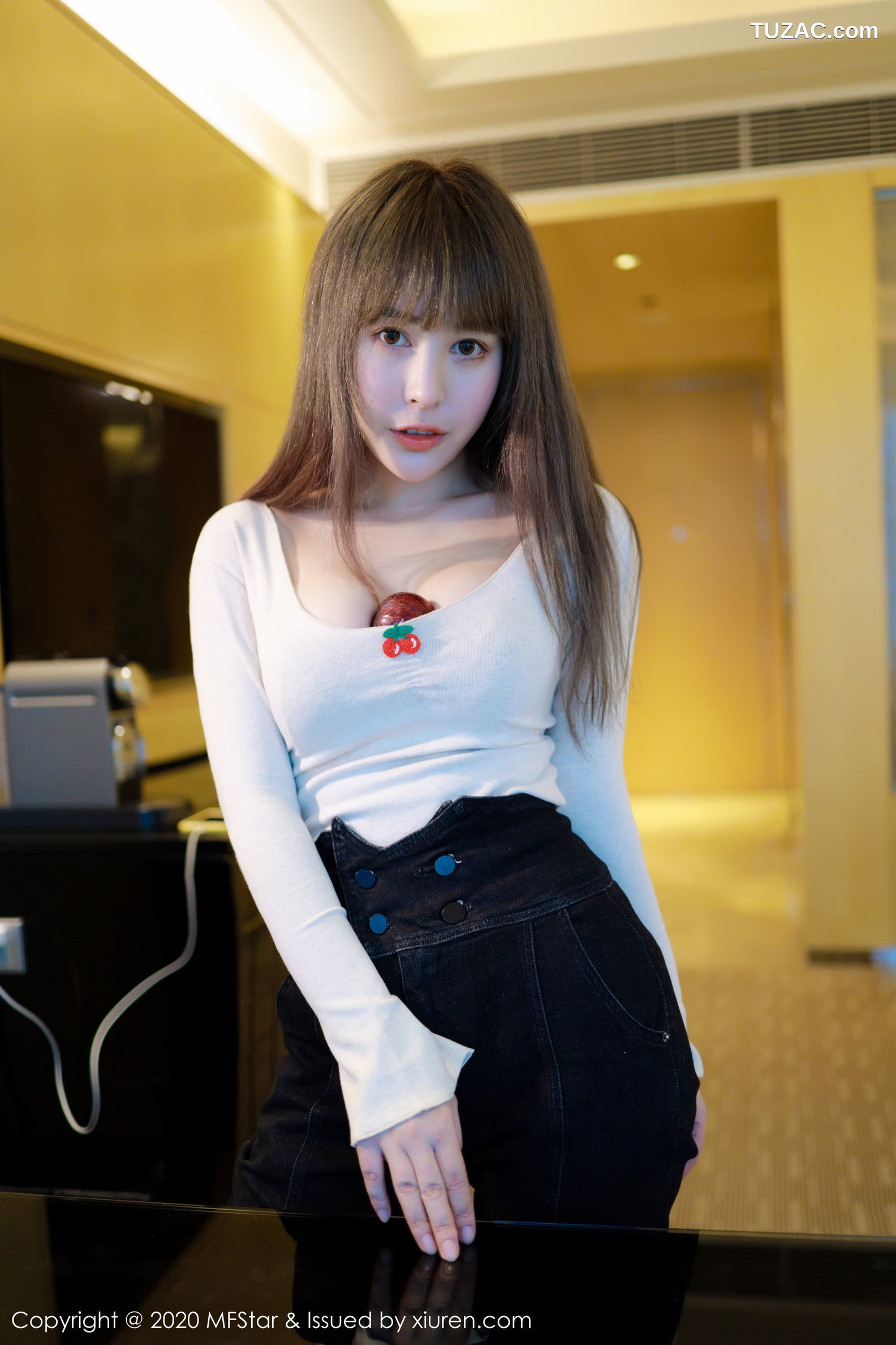 MFStar模范学院-284-艾莉Evelyn-性感白色内衣