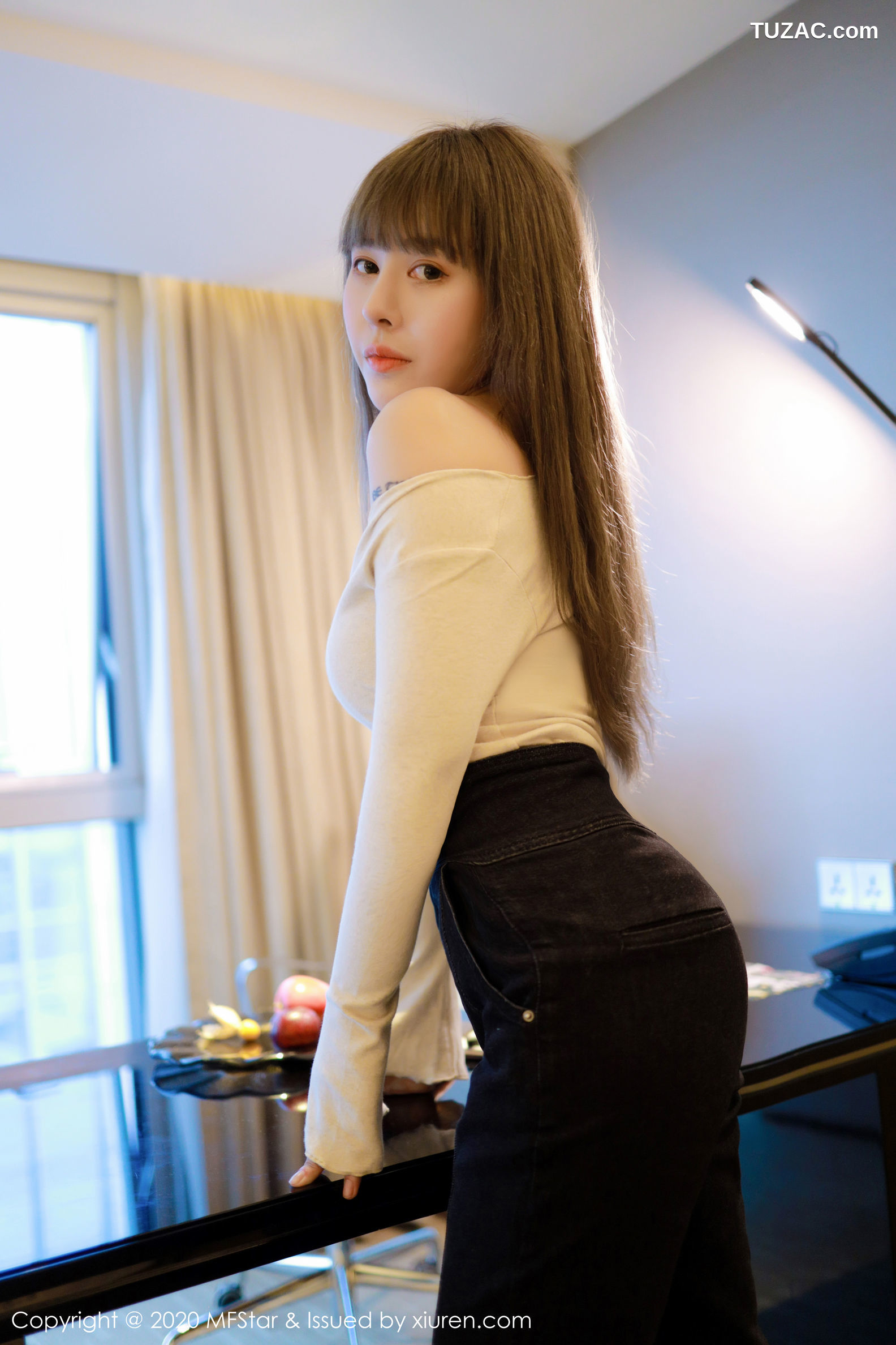 MFStar模范学院-284-艾莉Evelyn-性感白色内衣