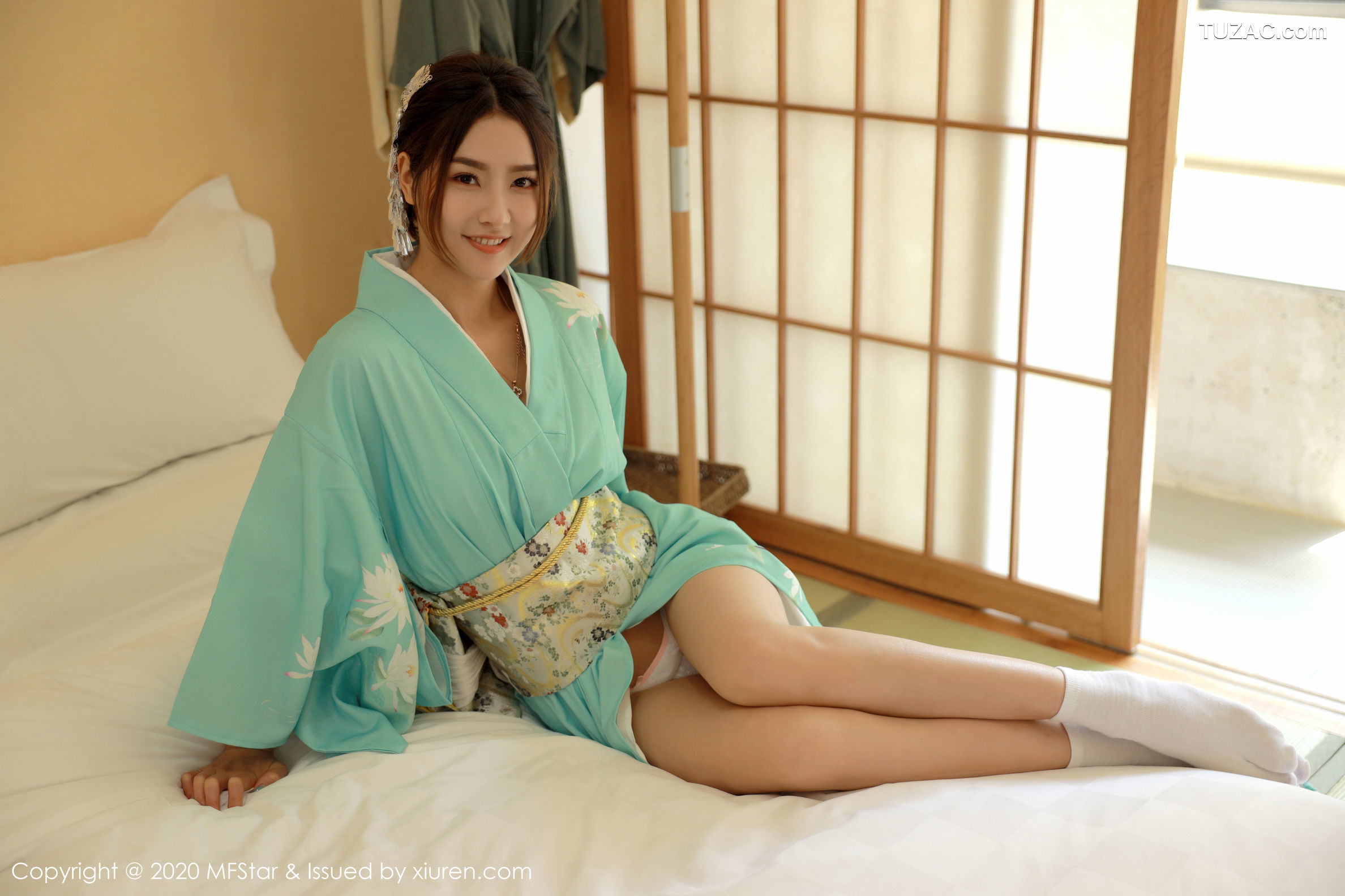 MFStar模范学院-332-方子萱-鲜艳韵味的和服