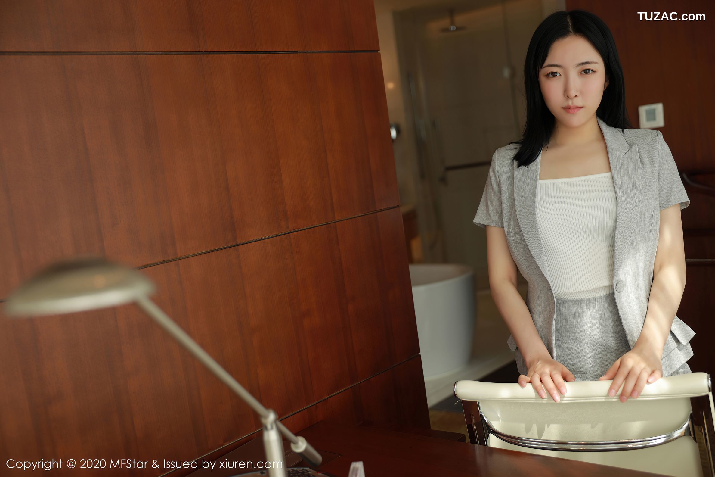 MFStar模范学院-366-林小艺大尺度套图