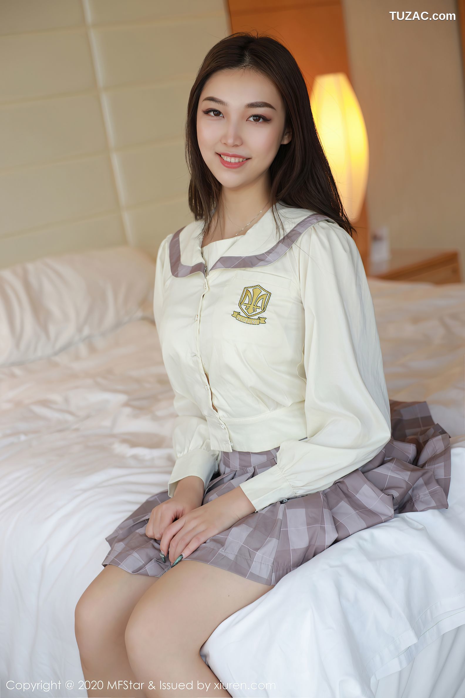 MFStar模范学院-399-郑颖姗-近期比较火的jk制服系列