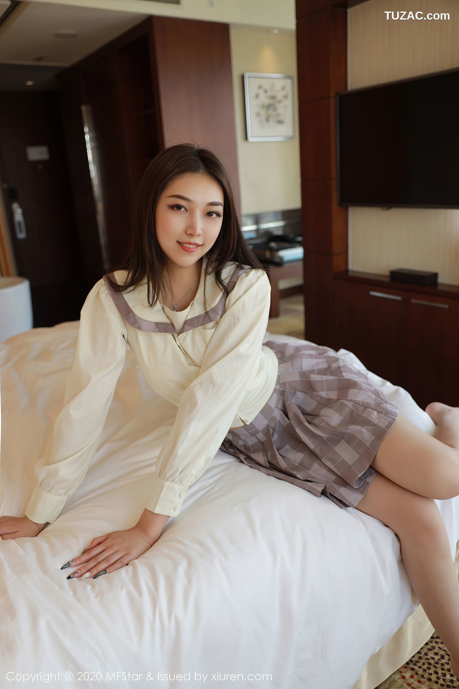 MFStar模范学院-399-郑颖姗-近期比较火的jk制服系列