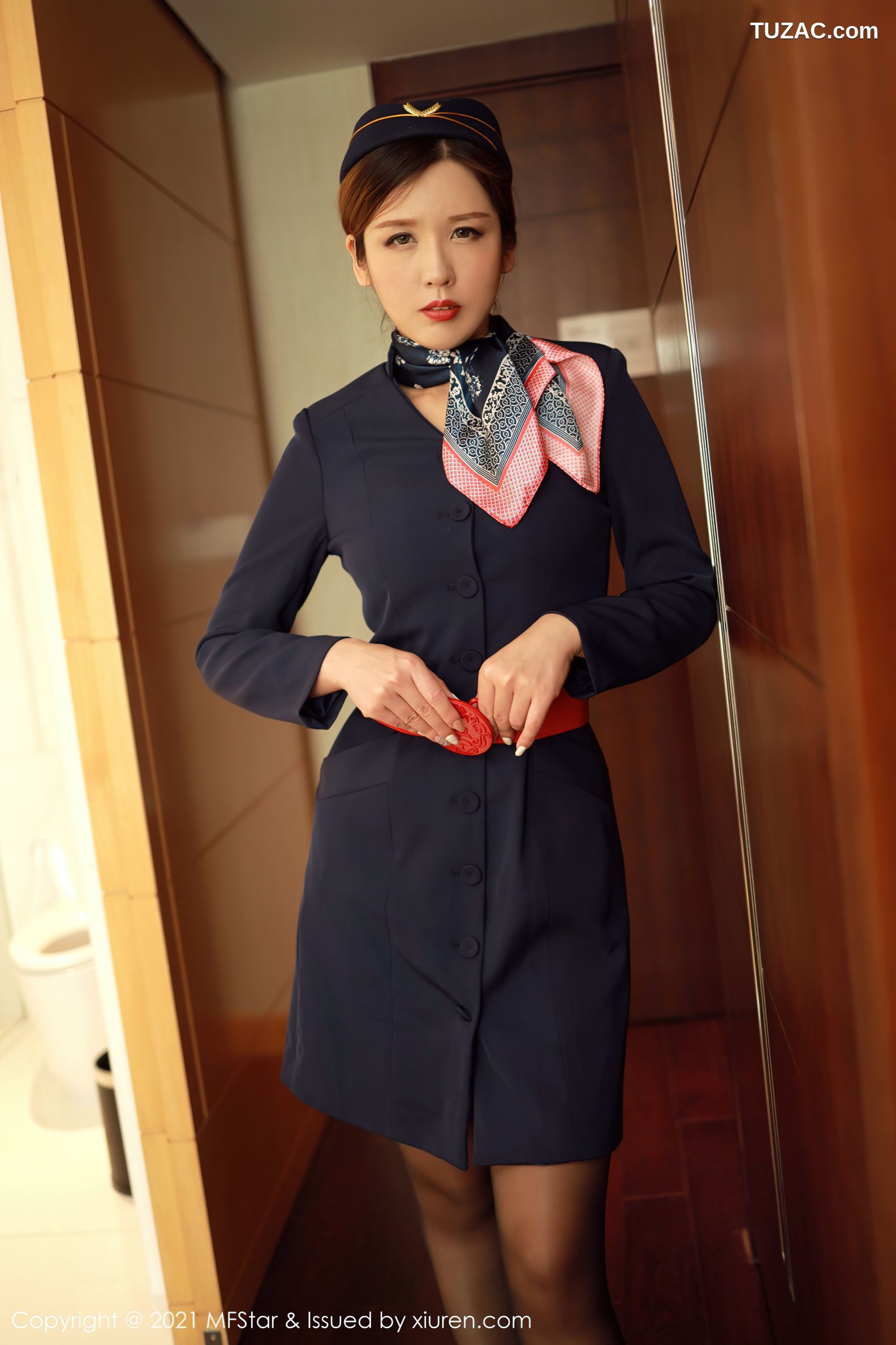 MFStar模范学院-437-Isabelle贵贵-空乘职业制服主题黑丝-2021.01.12