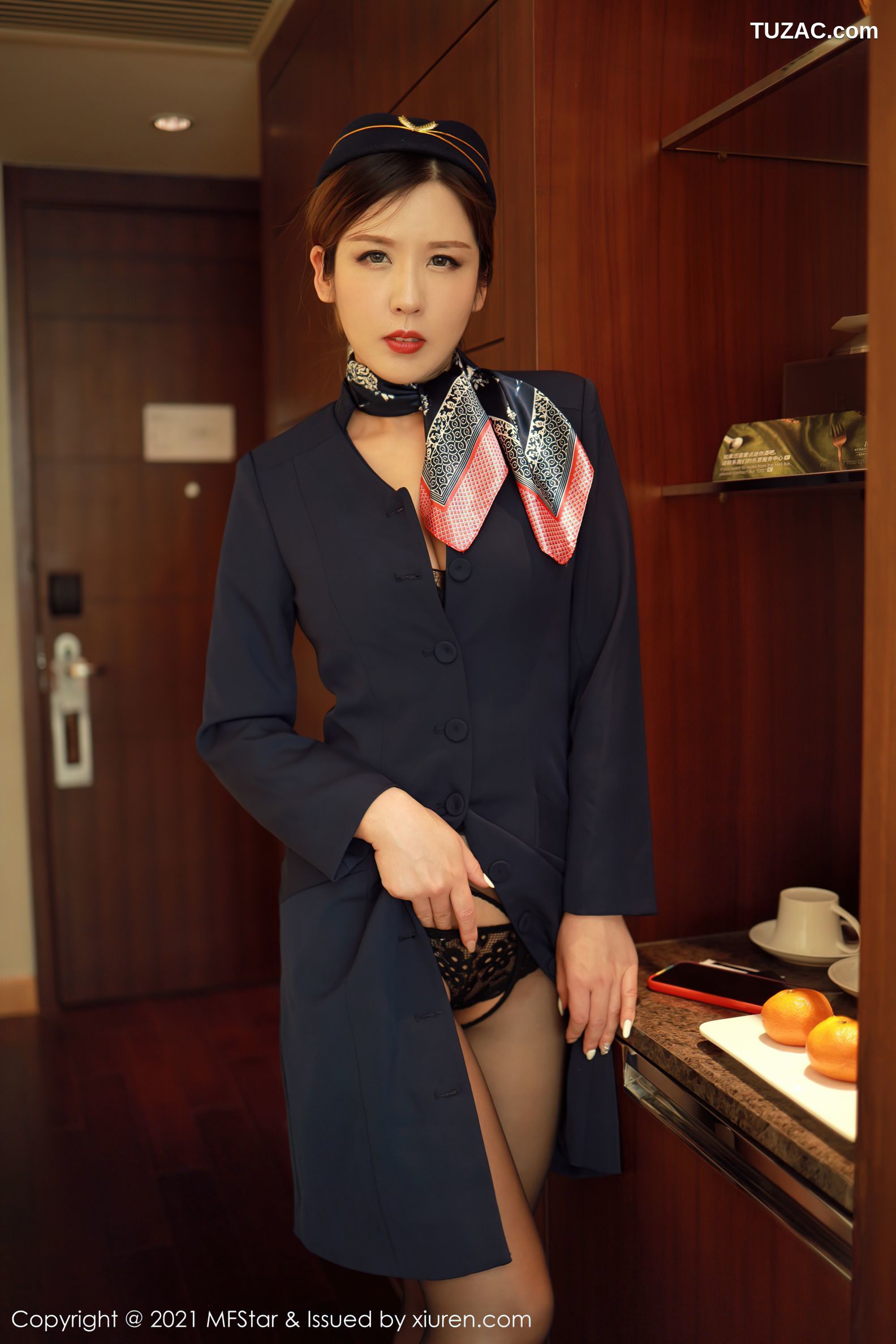 MFStar模范学院-437-Isabelle贵贵-空乘职业制服主题黑丝-2021.01.12