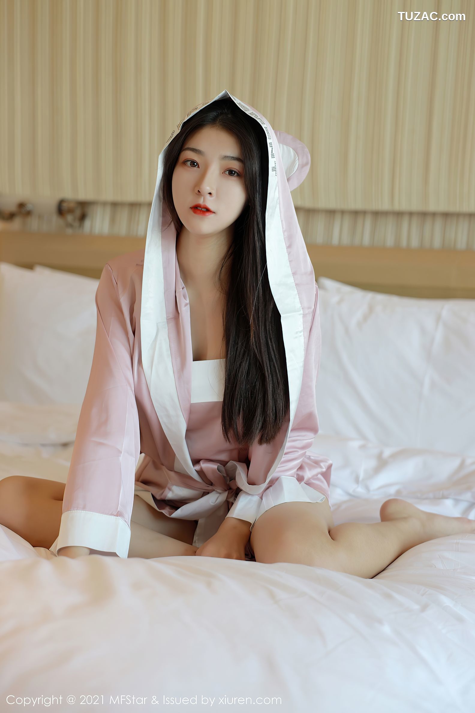 MFStar模范学院-453-Laura苏雨彤-床上精致镂空内衣-2021.02.03