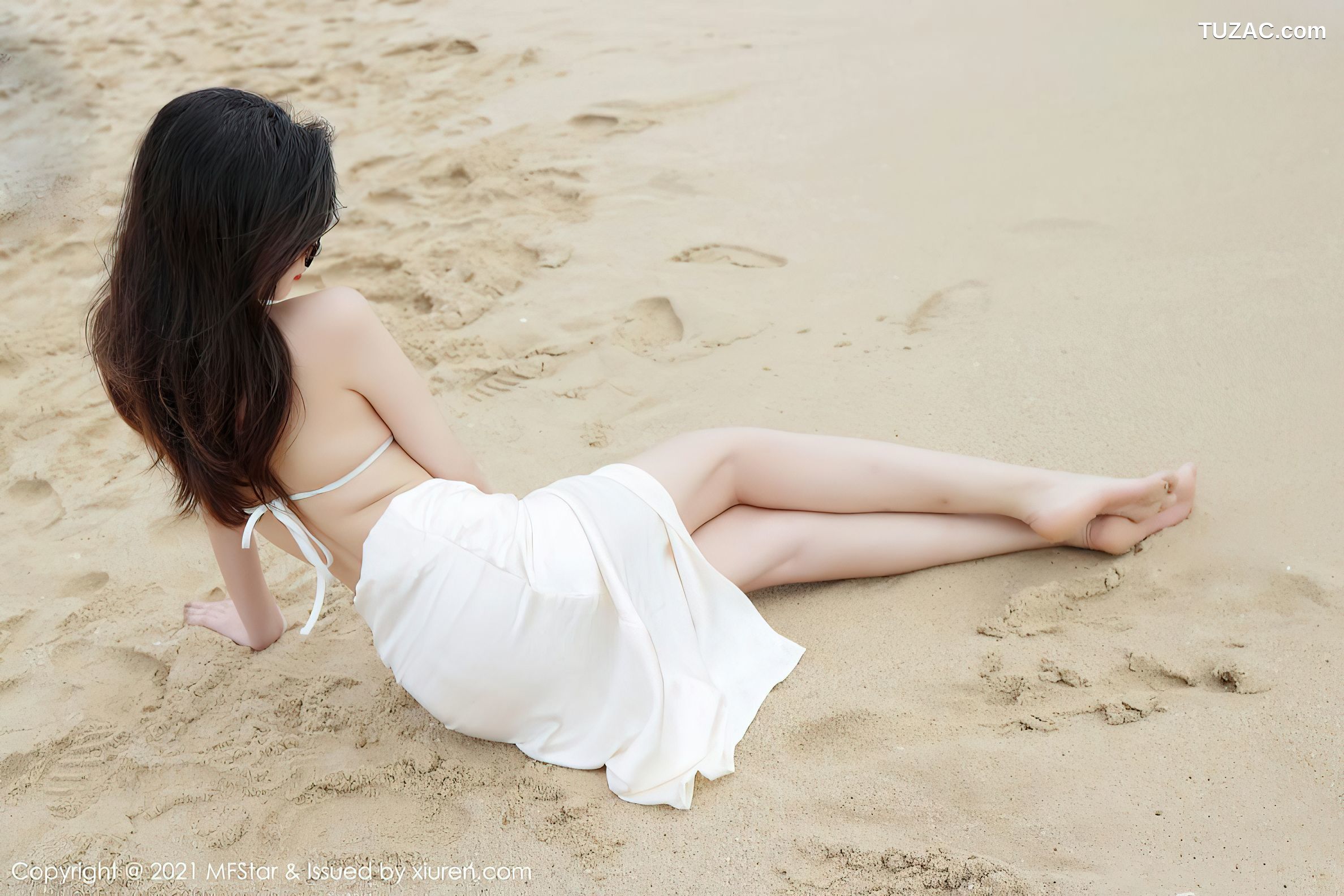 MFStar模范学院-464-安琪Yee-三亚旅拍海边沙滩白色比基尼-2021.03.05