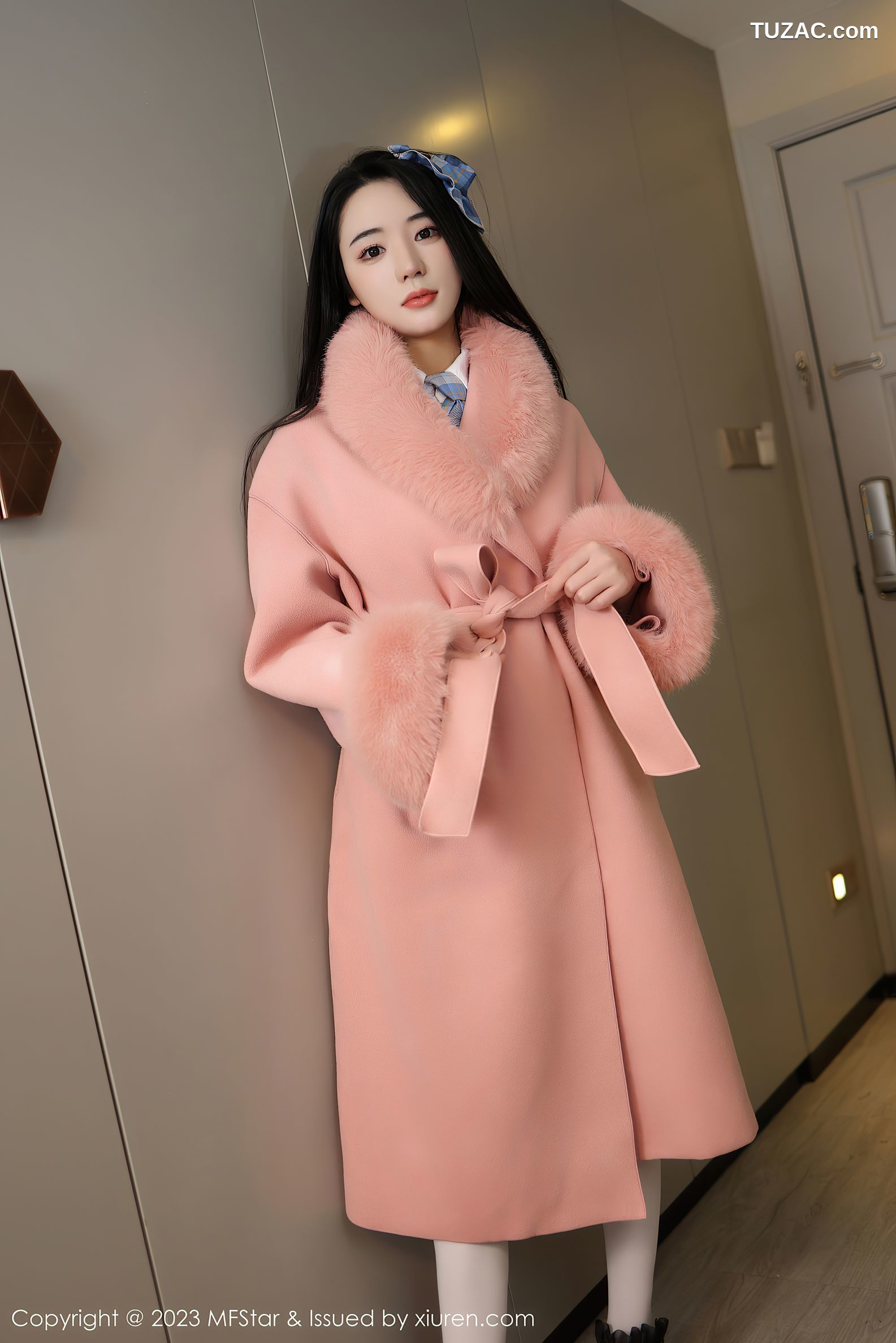 MFStar模范学院-591-汐汐爱吃草莓-性感学妹制服