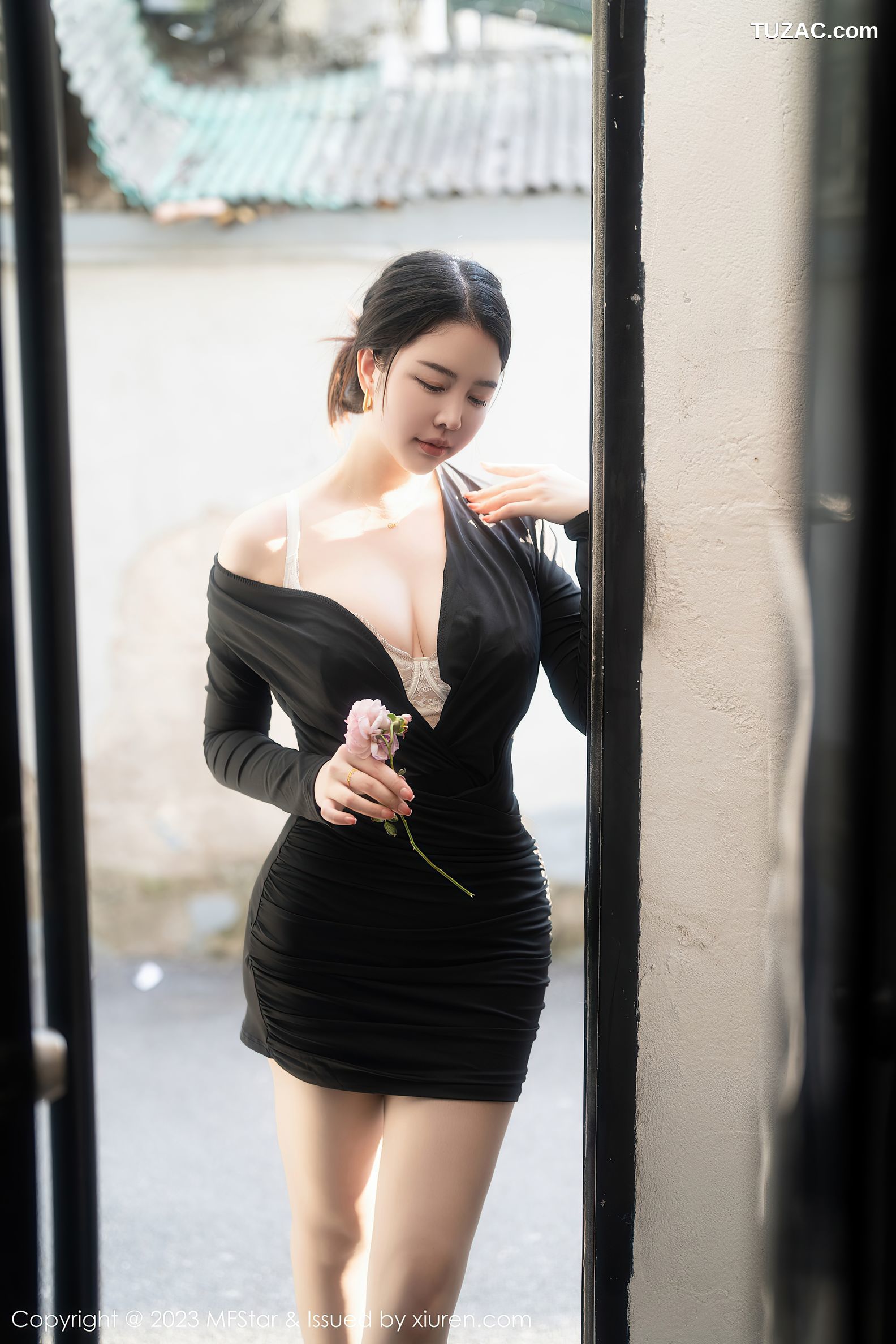 MFStar模范学院-596-樱桃小犊子-黑色低胸服超薄魅惑黑丝