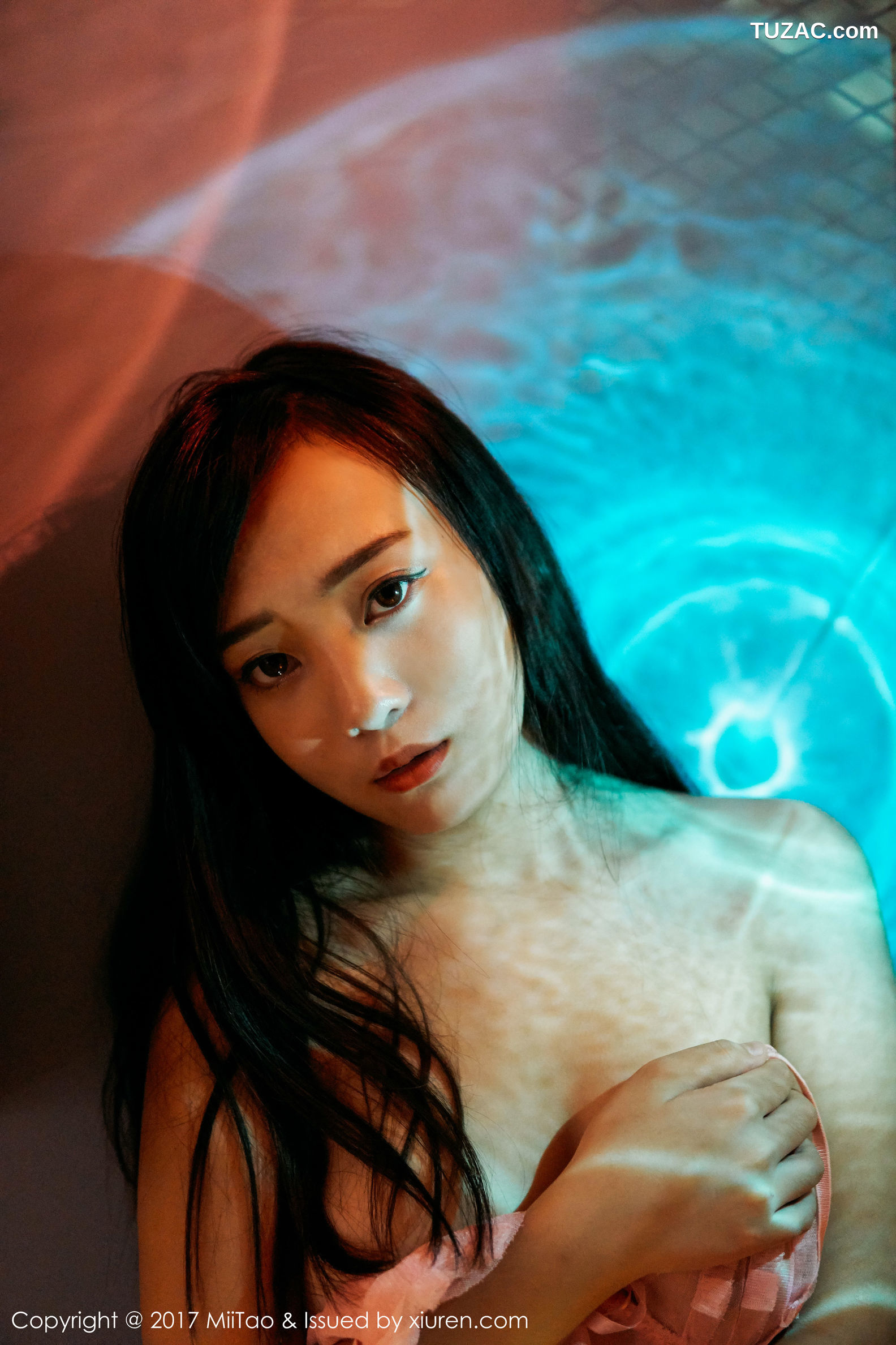 MiiTao蜜桃社-086-瑞欣-灯光下的人体摄影