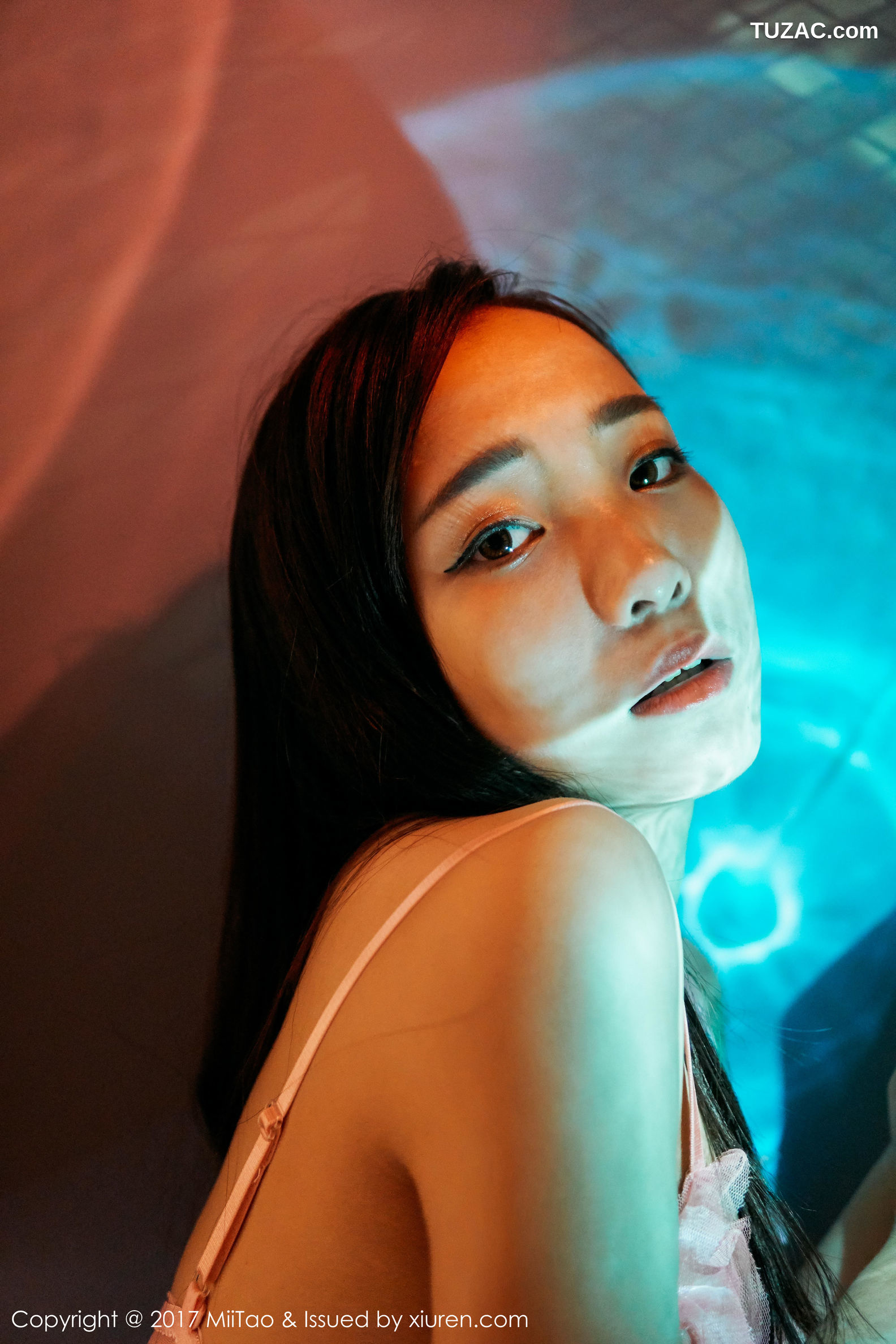 MiiTao蜜桃社-086-瑞欣-灯光下的人体摄影
