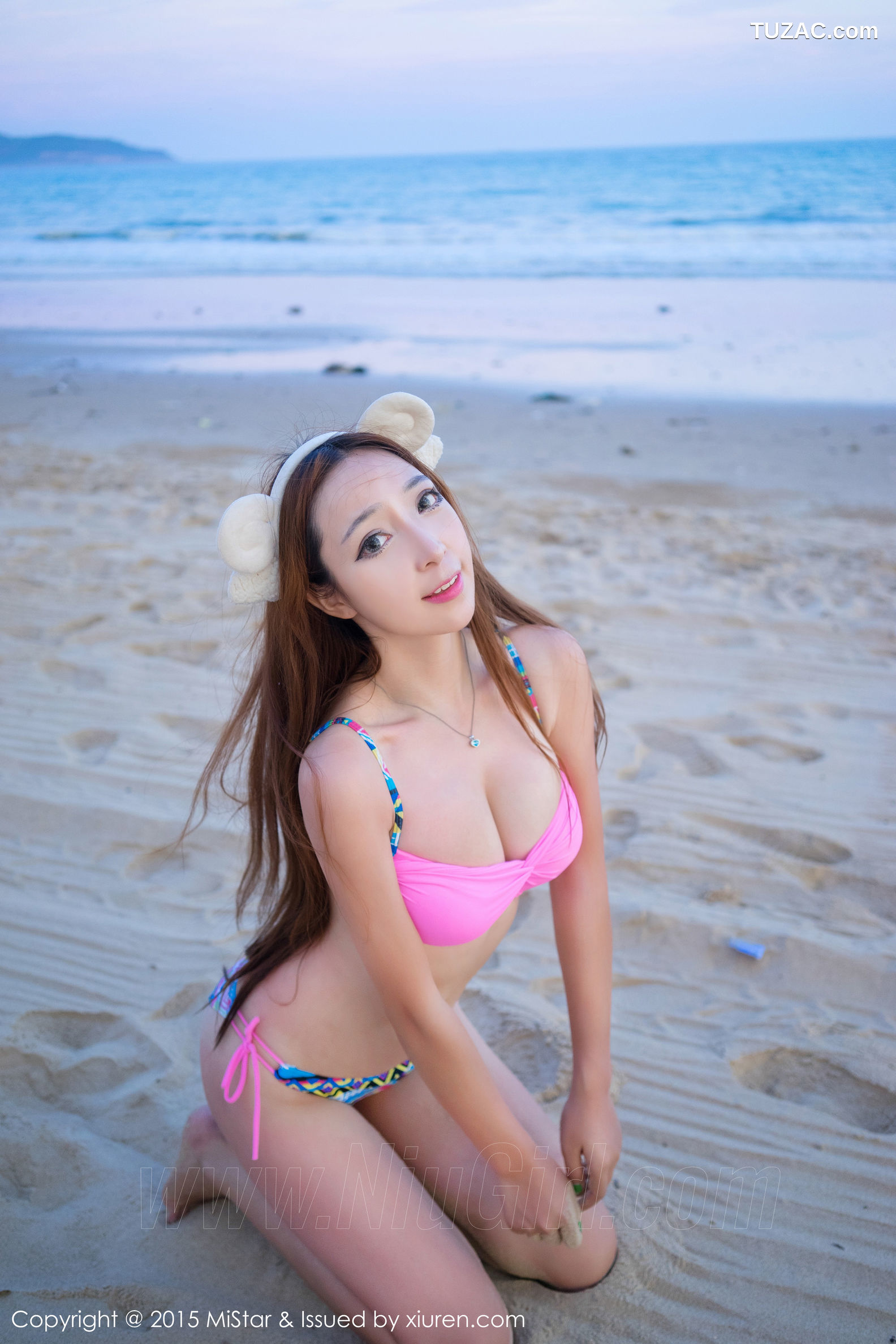 MiStar魅妍社-023-黄歆苑-《蕾丝泳装-高叉-牛奶美胸》-2015.07.20