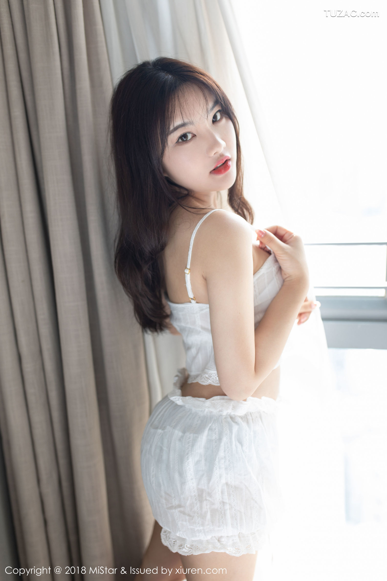 MiStar魅妍社-246-小仓鼠-《秀色可餐的软玉美女》-2018.10.25