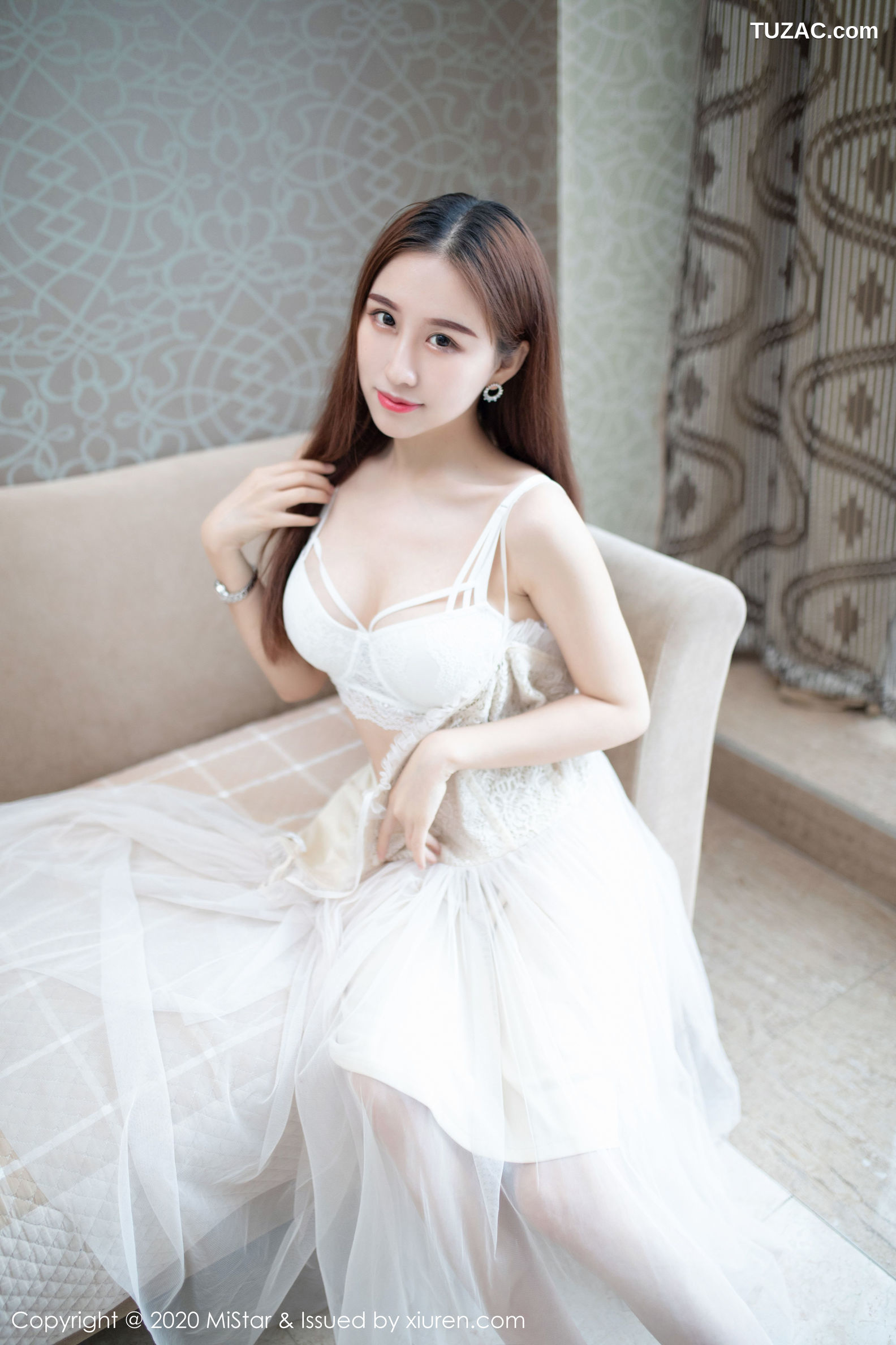 MiStar魅妍社-323-月音瞳-《薄纱吊裙之下凹凸别致》-2020.04.07