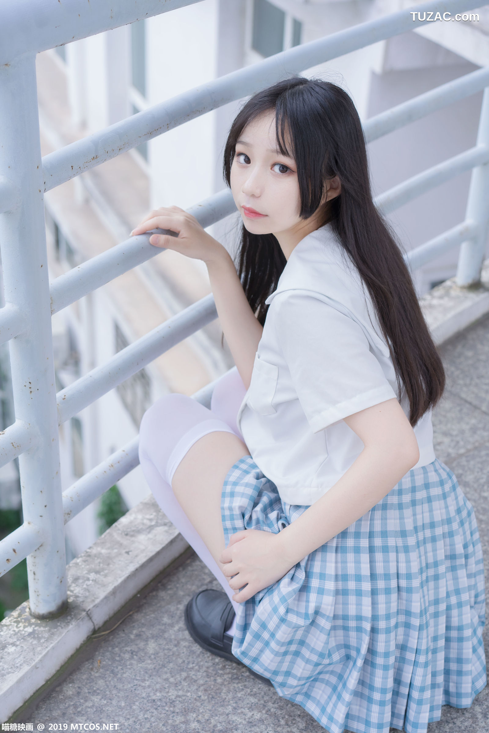 MTCos喵糖映画-Vol.015-《白丝格子裙少女》