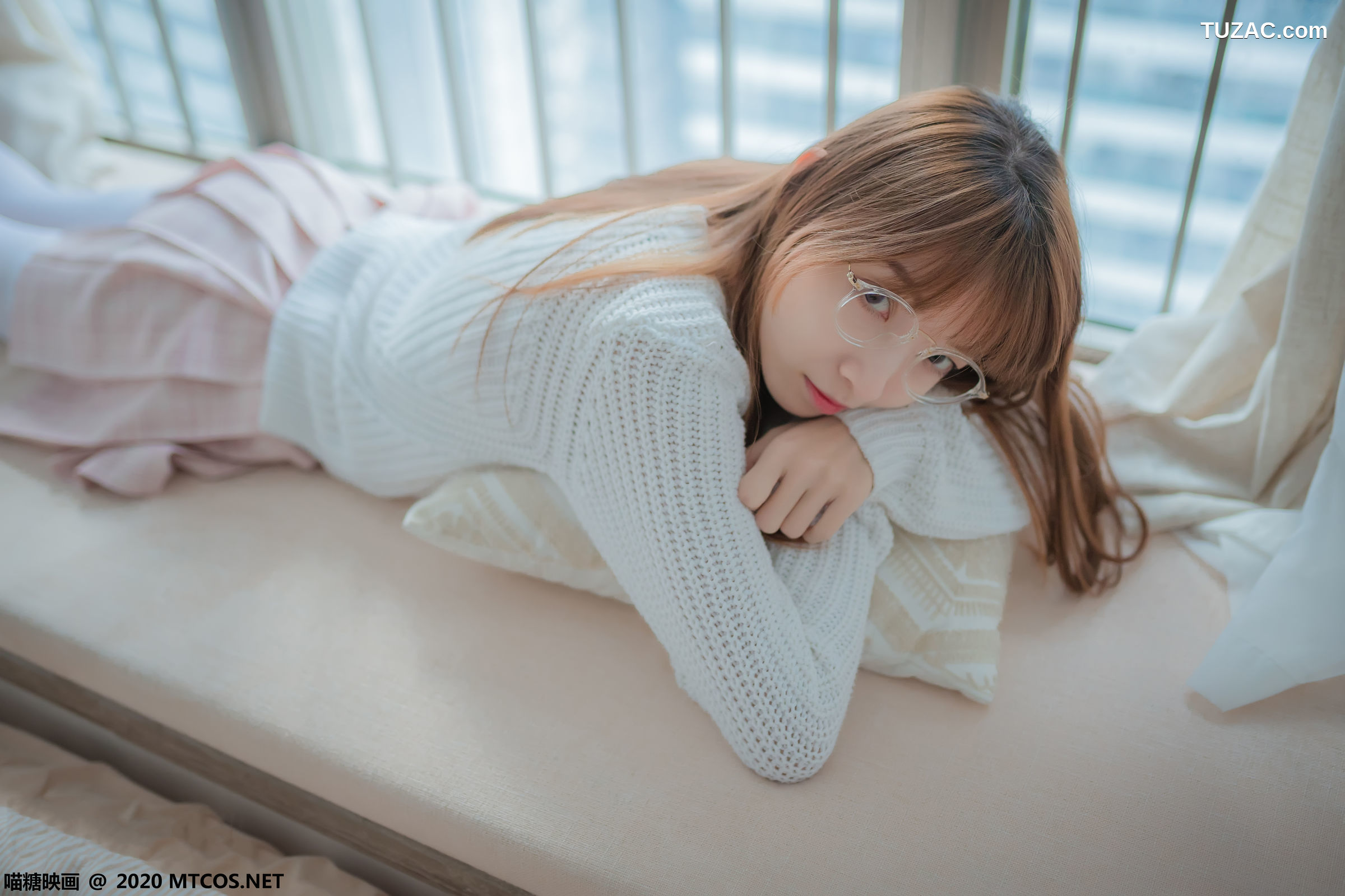 MTCos喵糖映画-Vol.077-《粉格裙的眼睛娘》