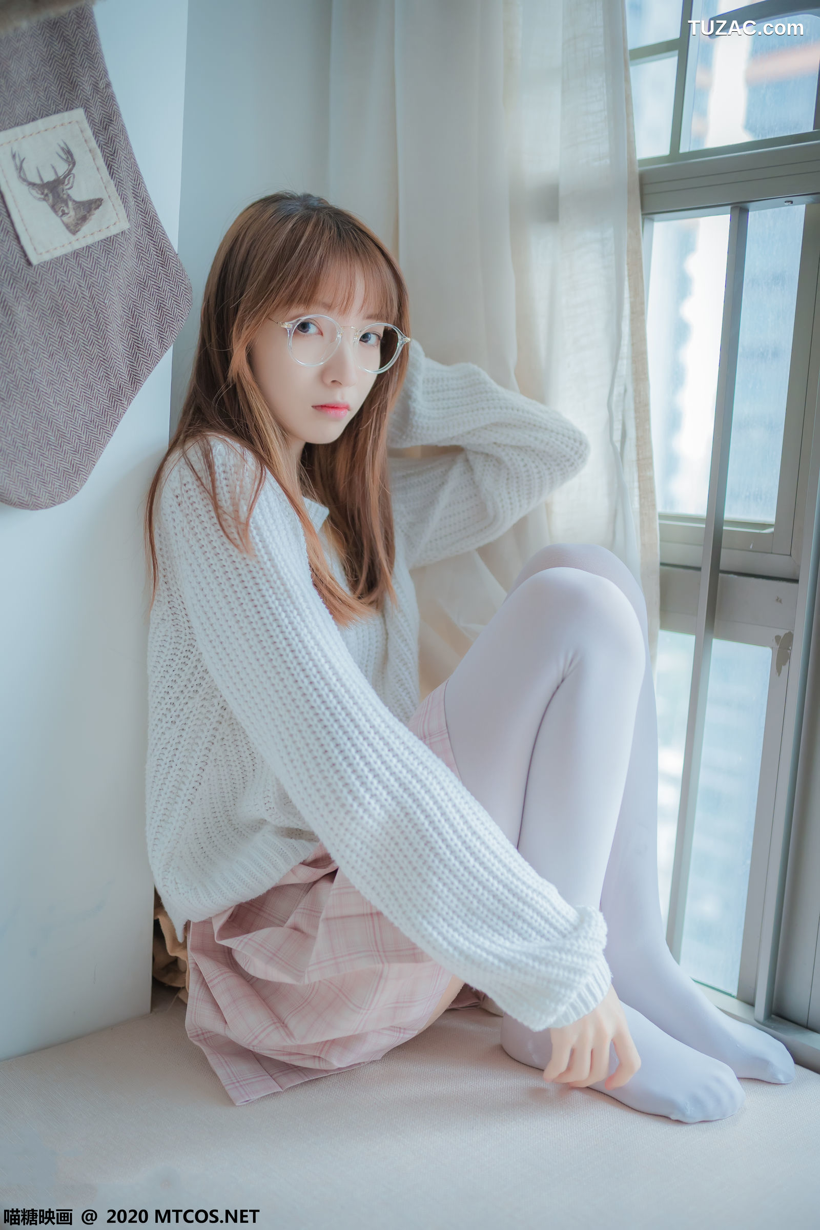 MTCos喵糖映画-Vol.077-《粉格裙的眼睛娘》