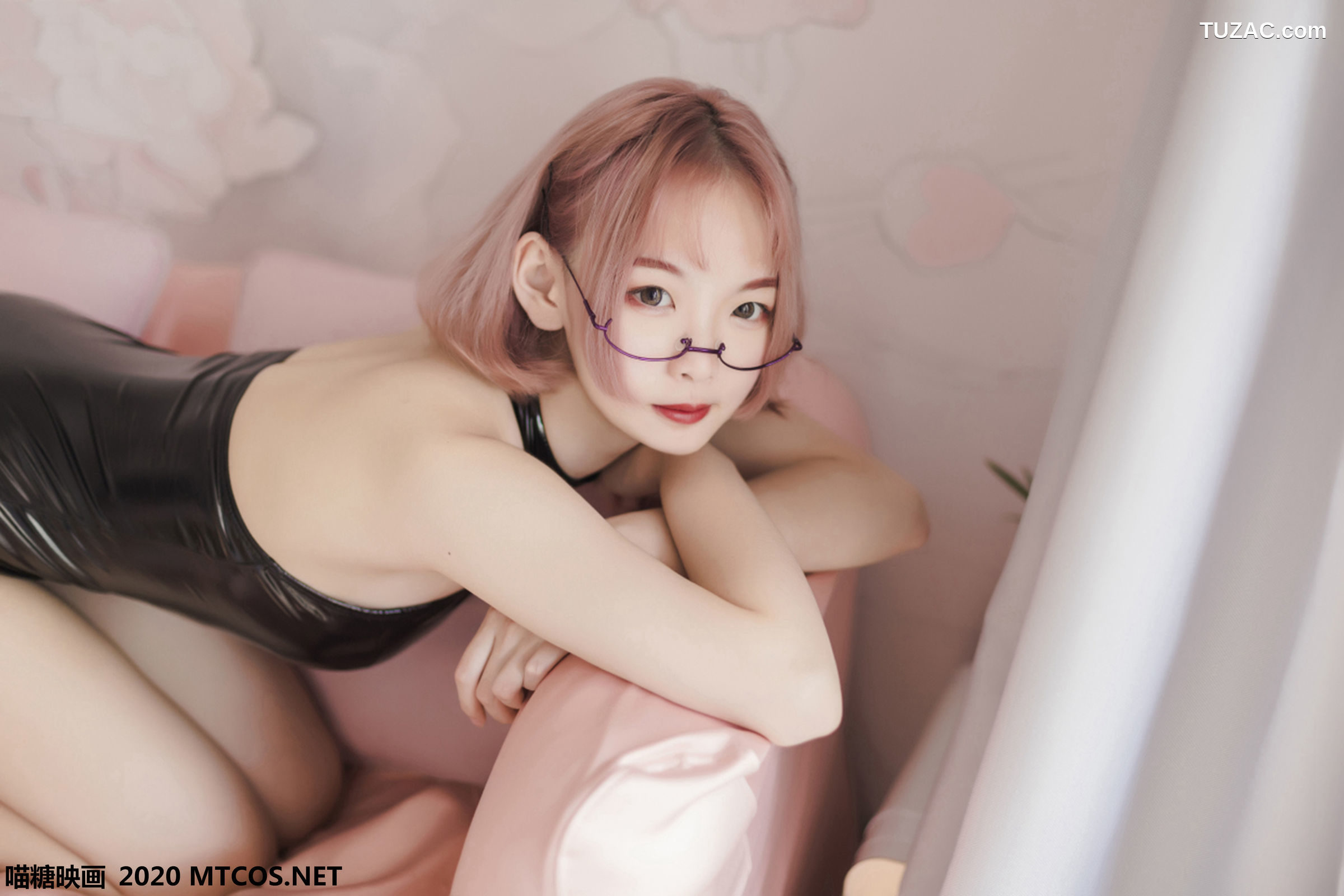 MTCos喵糖映画-Vol.110-《长腿眼镜娘》