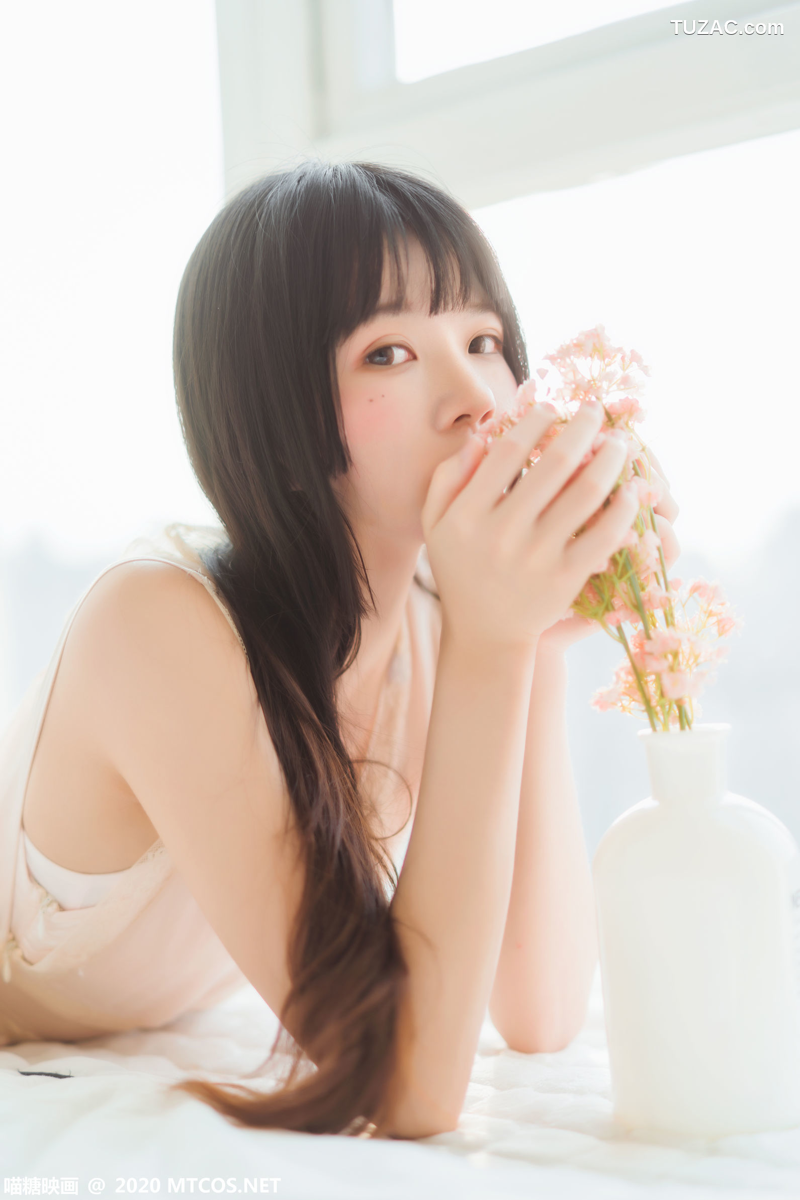 MTCos喵糖映画-Vol.226-《窗边女孩》
