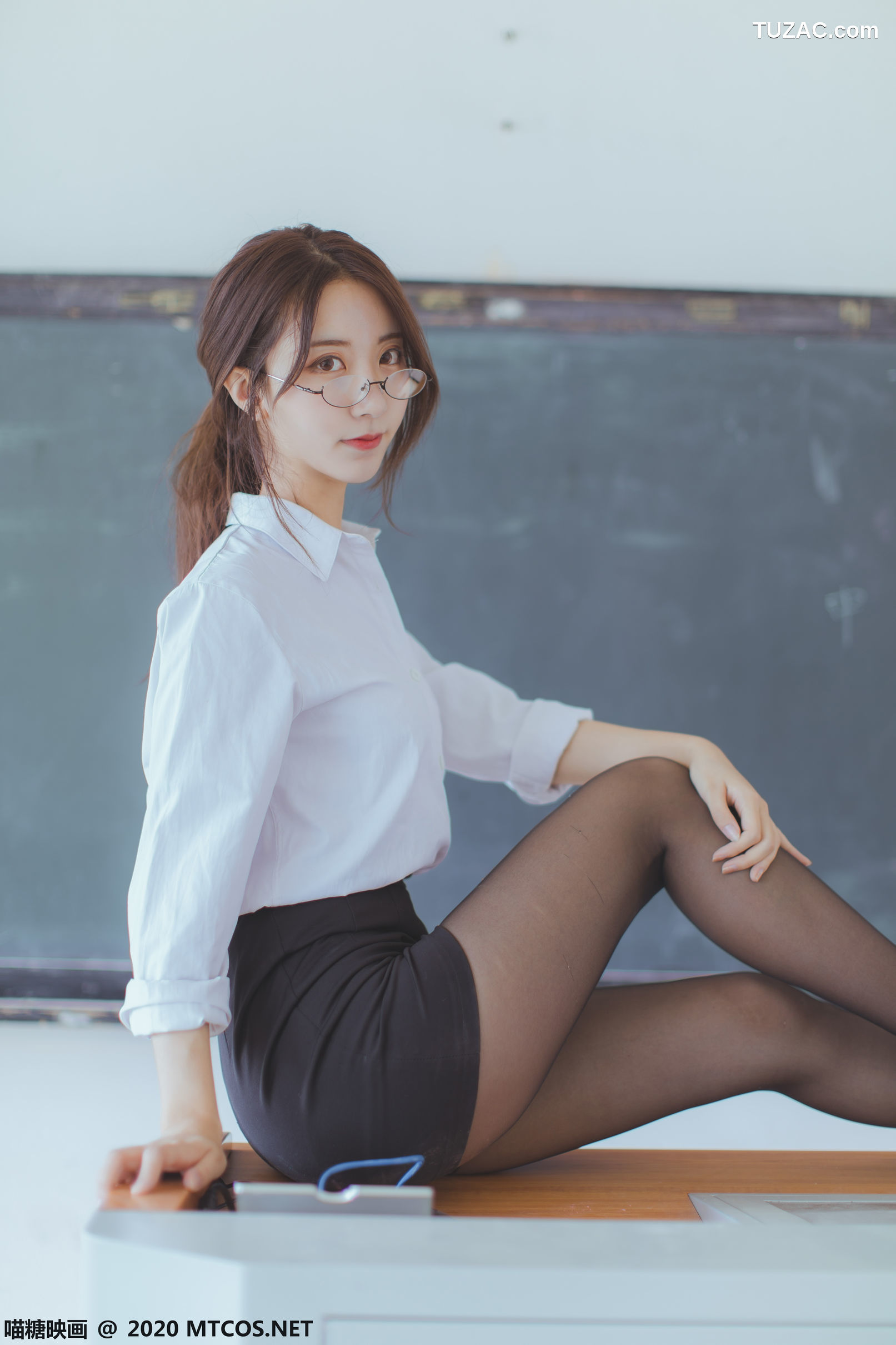 MTCos喵糖映画-Vol.282-《OL制服》