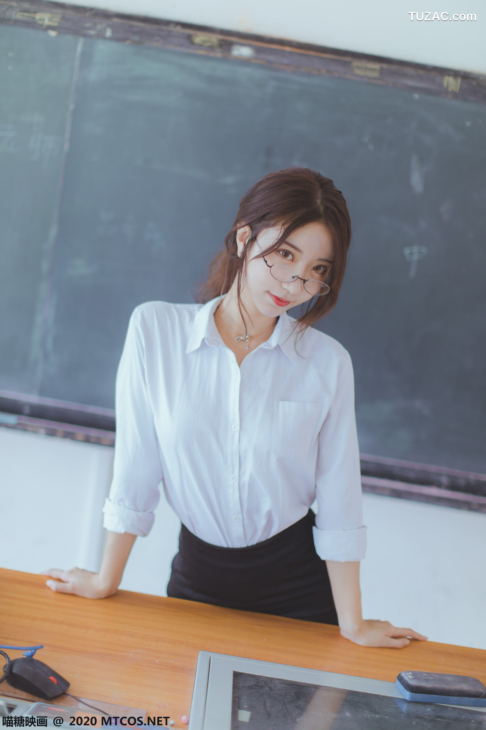 MTCos喵糖映画-Vol.282-《OL制服》