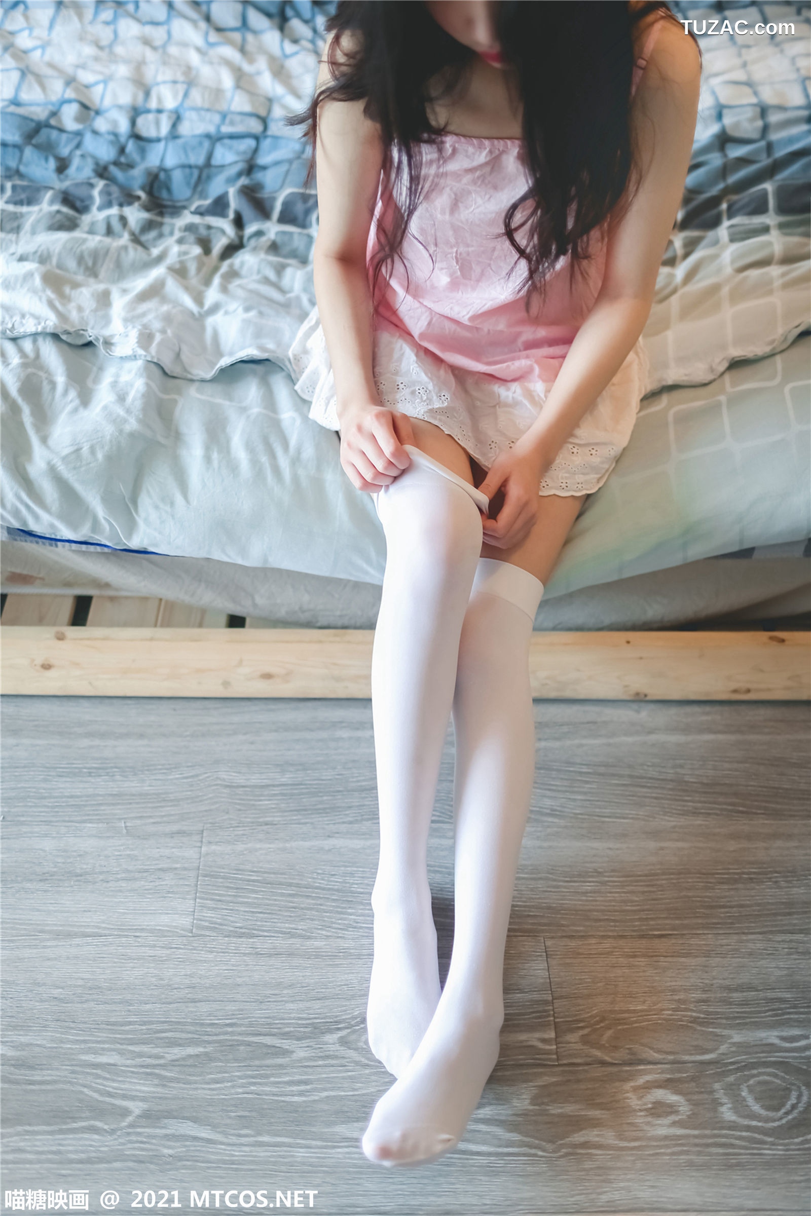 MTCos喵糖映画-Vol.406-《粉裙民宿》