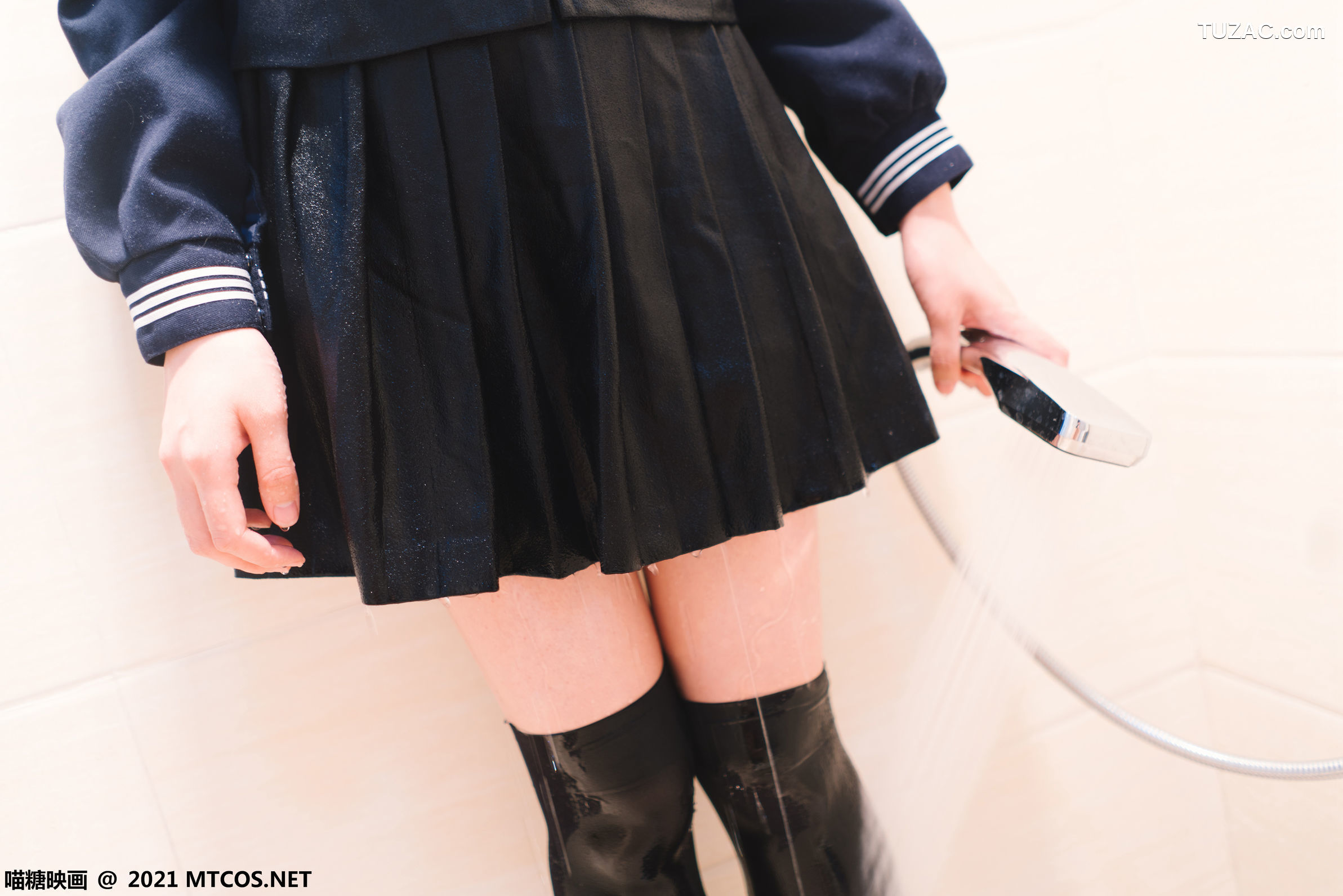 MTCos喵糖映画-Vol.410-《浴室jk》