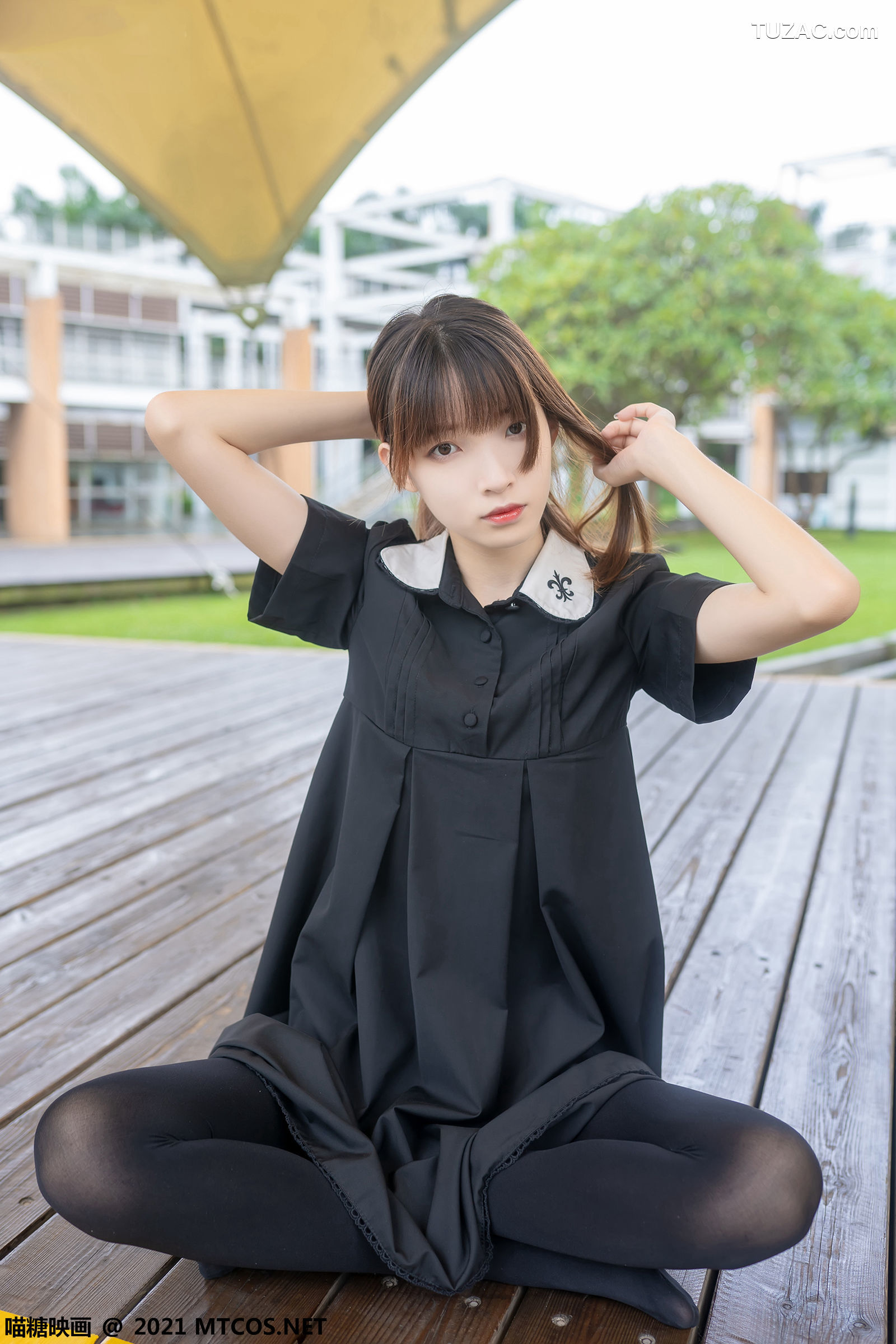 MTCos喵糖映画-Vol.423-《黑裙黑袜》