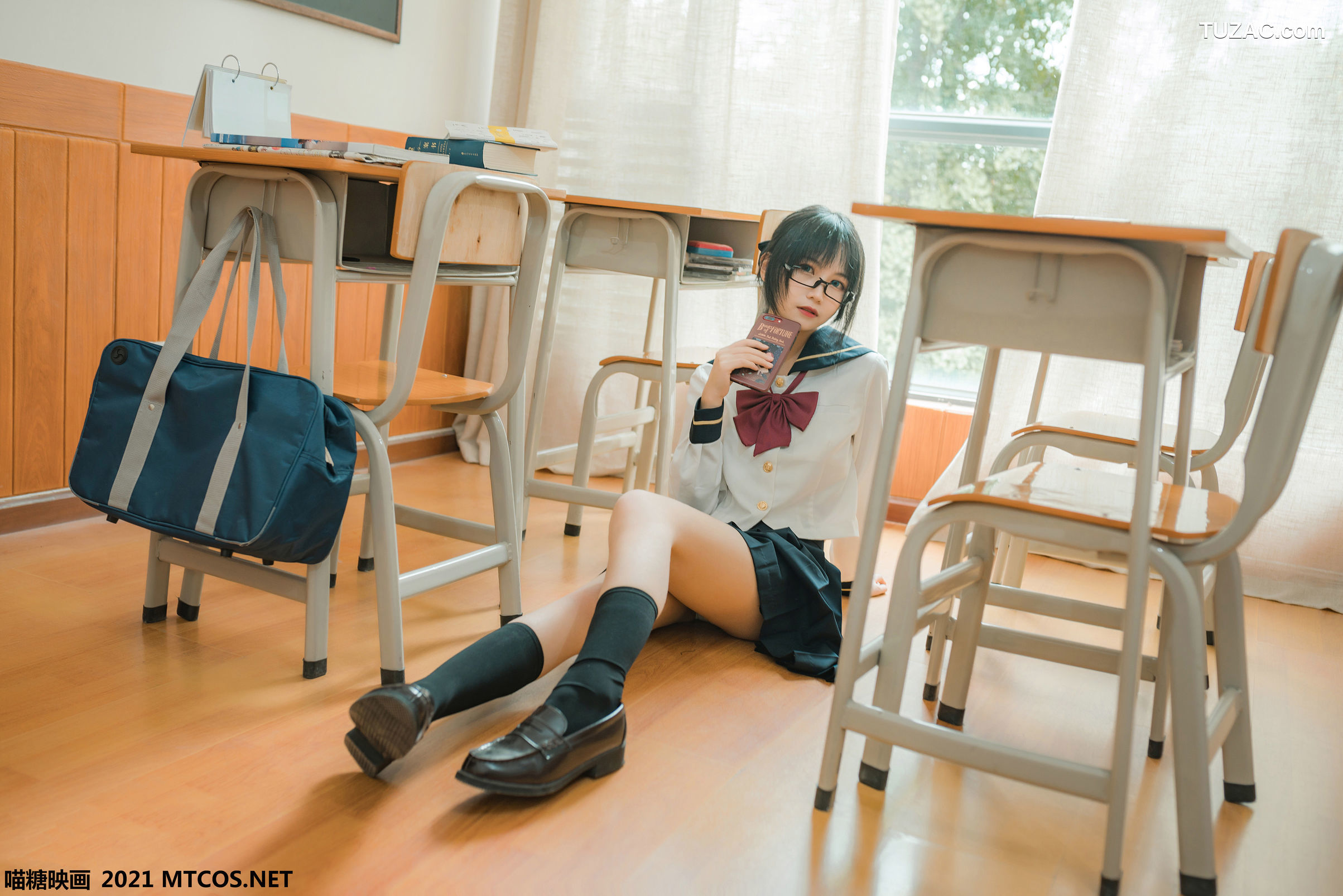 MTCos喵糖映画-Vol.459-《慵懒的jk》