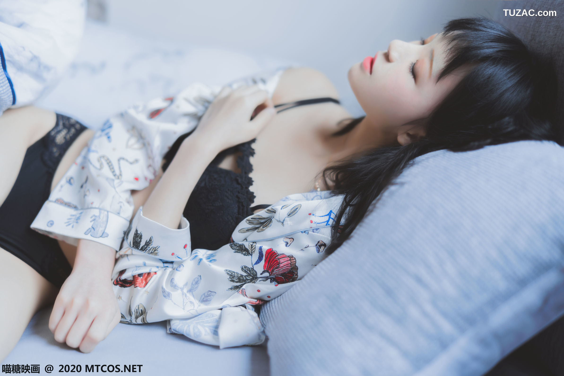 MTCos喵糖映画-YML.002-花色衬衣美少女