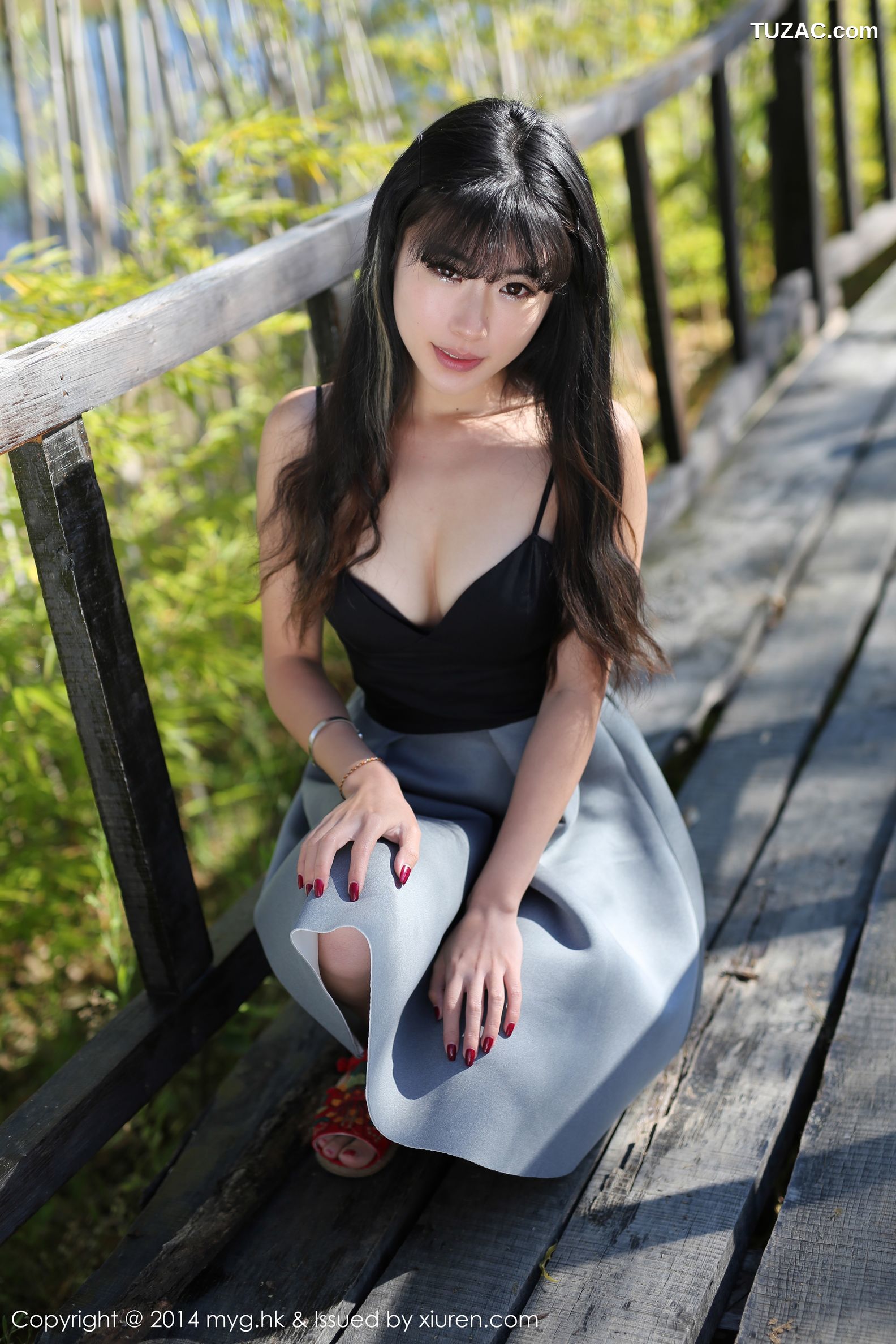 MyGirl美媛馆-069-刘雪妮-《丽江旅拍》情趣旗袍-内衣-超短裙-2014.10.27