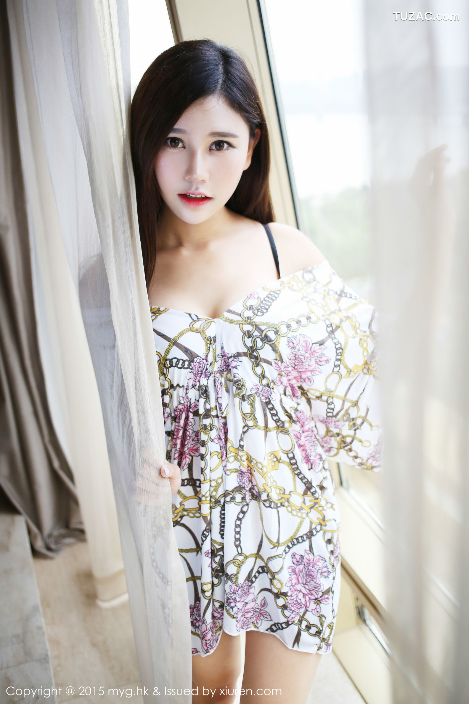 MyGirl美媛馆-139-Milk楚楚-《2套超短裙-内衣诱惑》-2015.08.16
