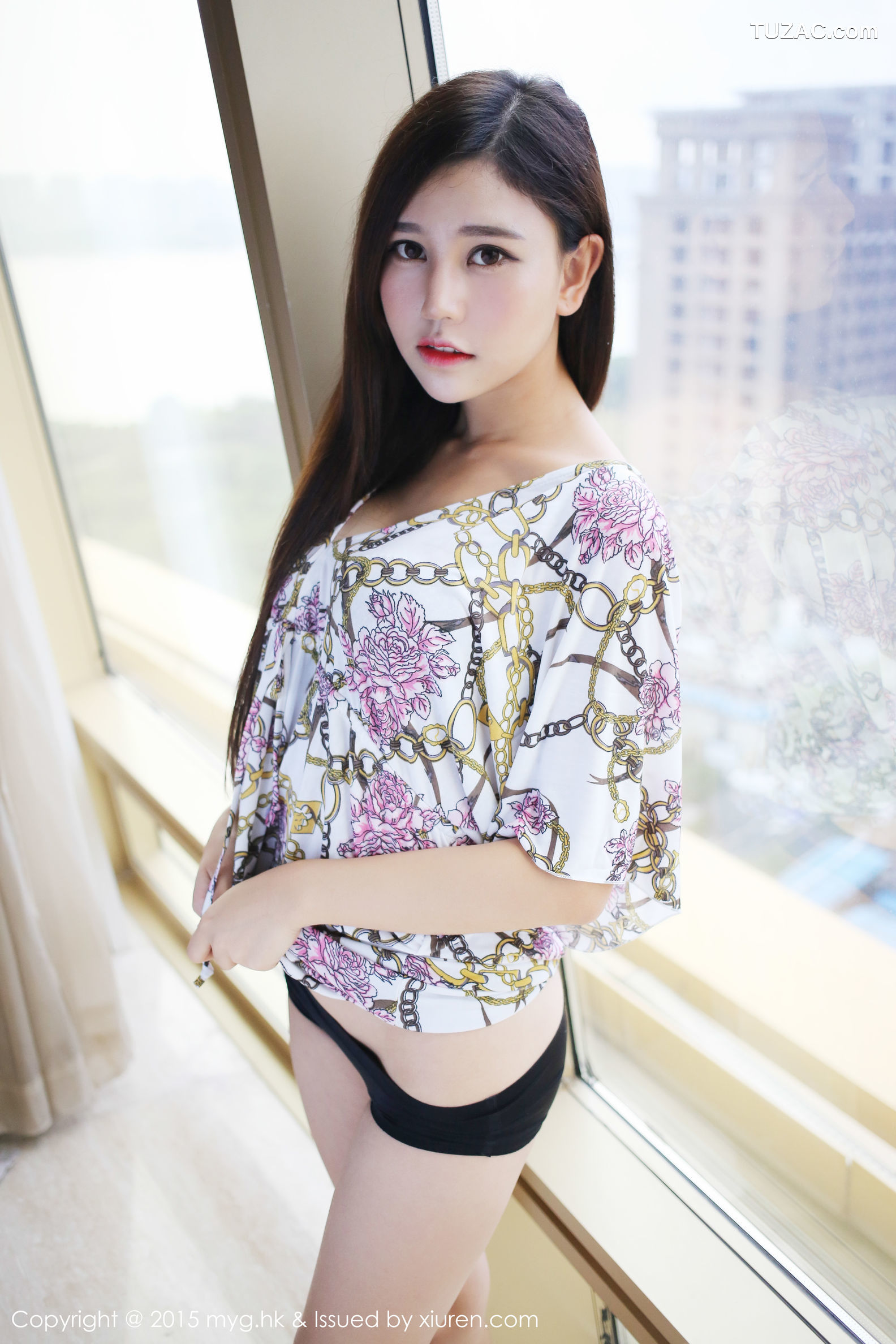 MyGirl美媛馆-139-Milk楚楚-《2套超短裙-内衣诱惑》-2015.08.16
