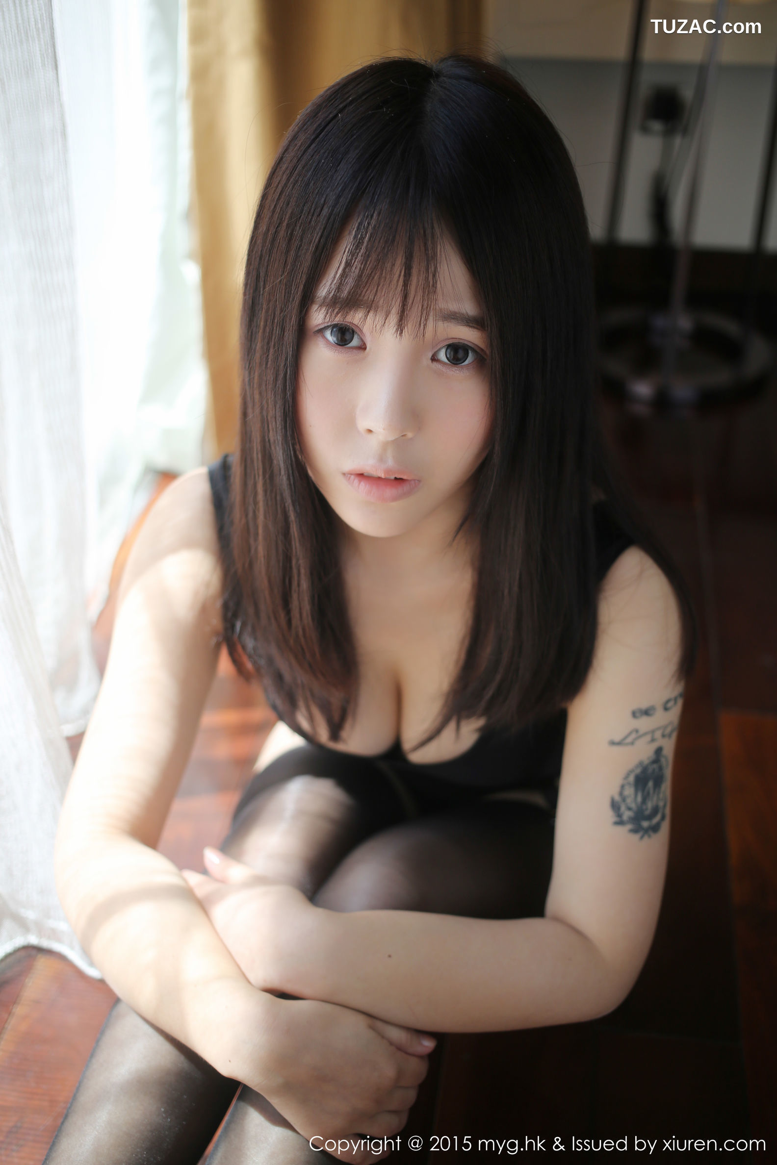MyGirl美媛馆-166-艾莉-《高叉死库水-黑丝吊袜》-2015.10.21