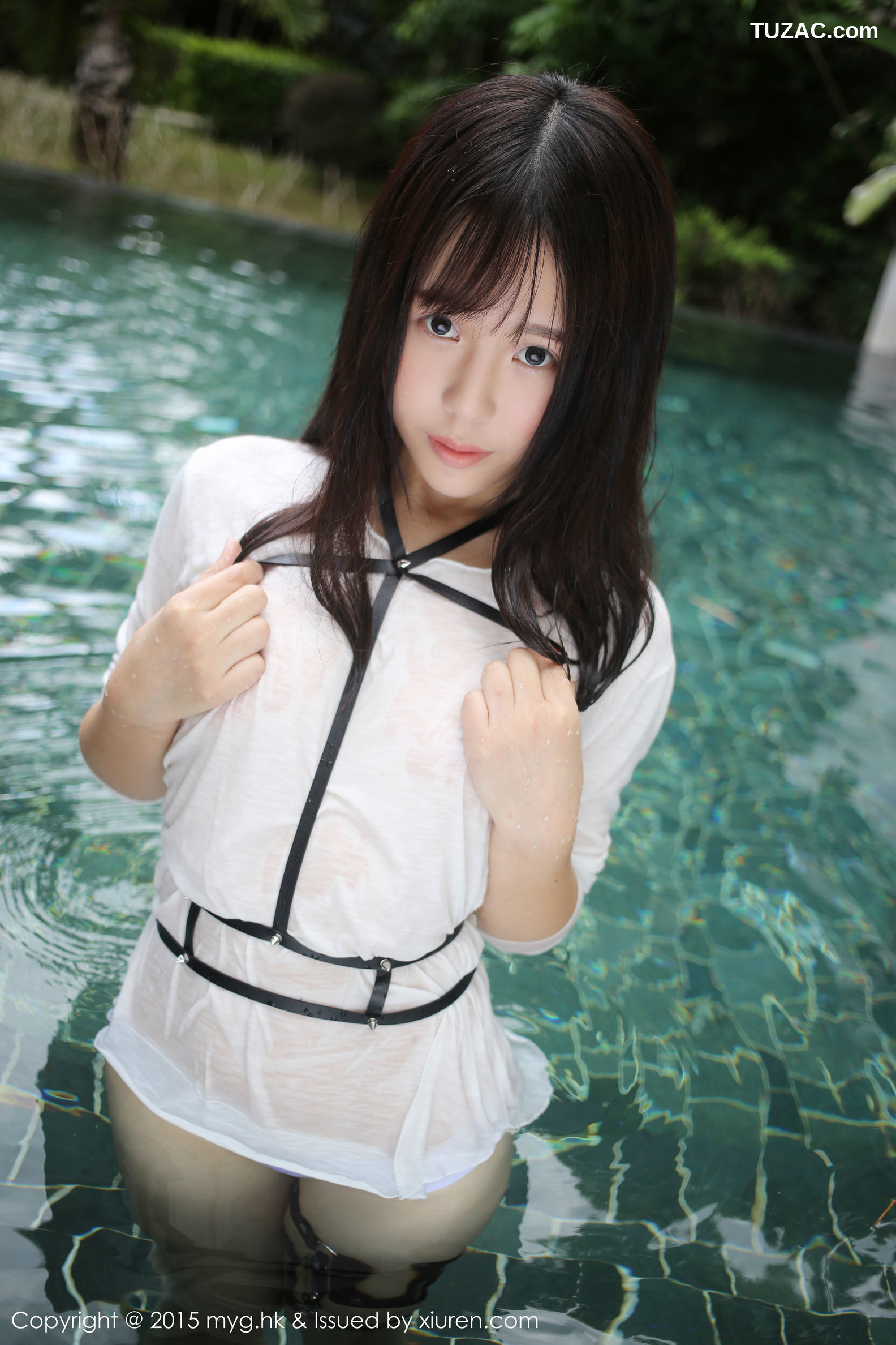 MyGirl美媛馆-170-艾莉-《黑丝吊袜-泳池湿身》-2015.10.28