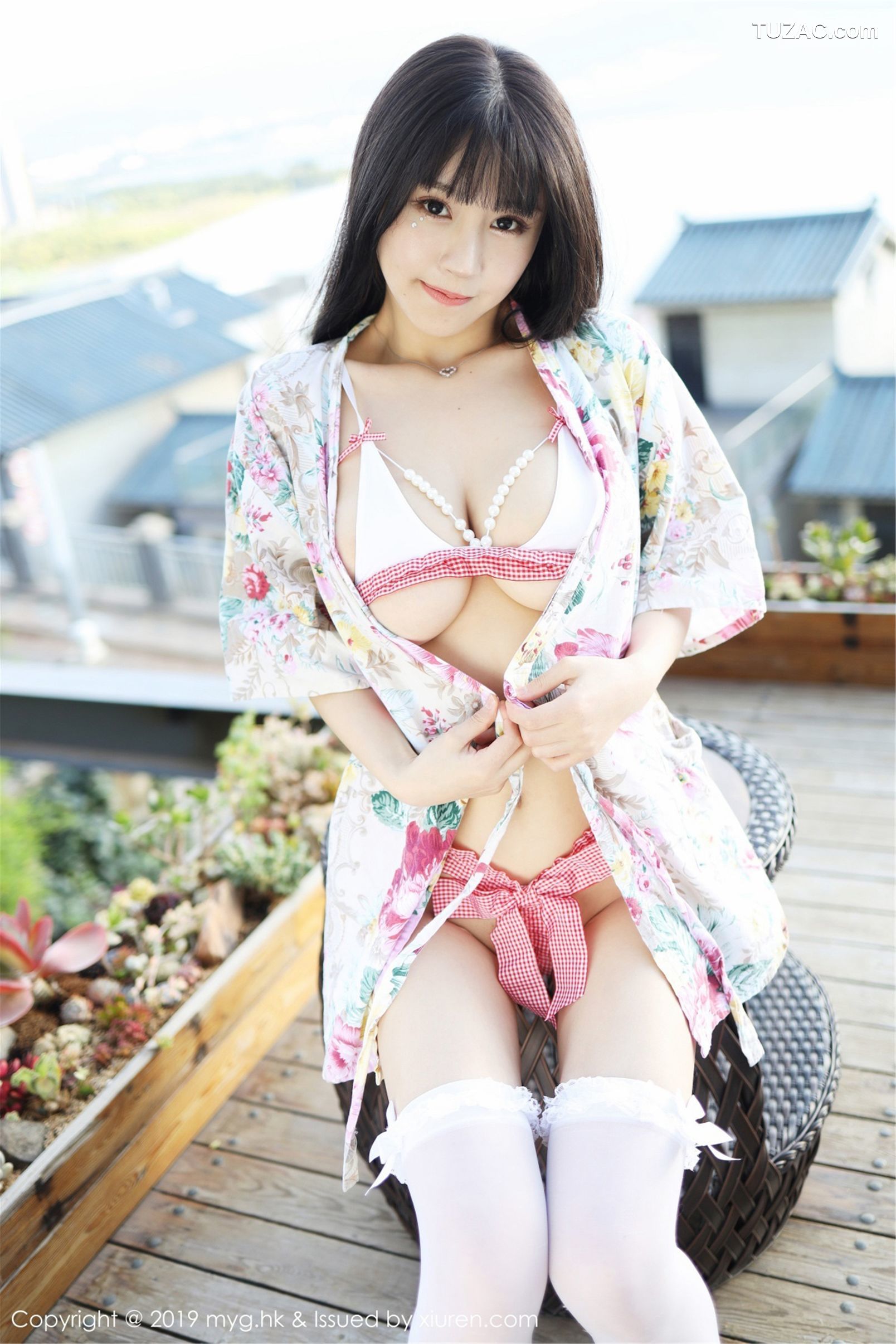 MyGirl美媛馆-373-朱可儿-《户外凹凸别致的性感身材》-2019.07.23