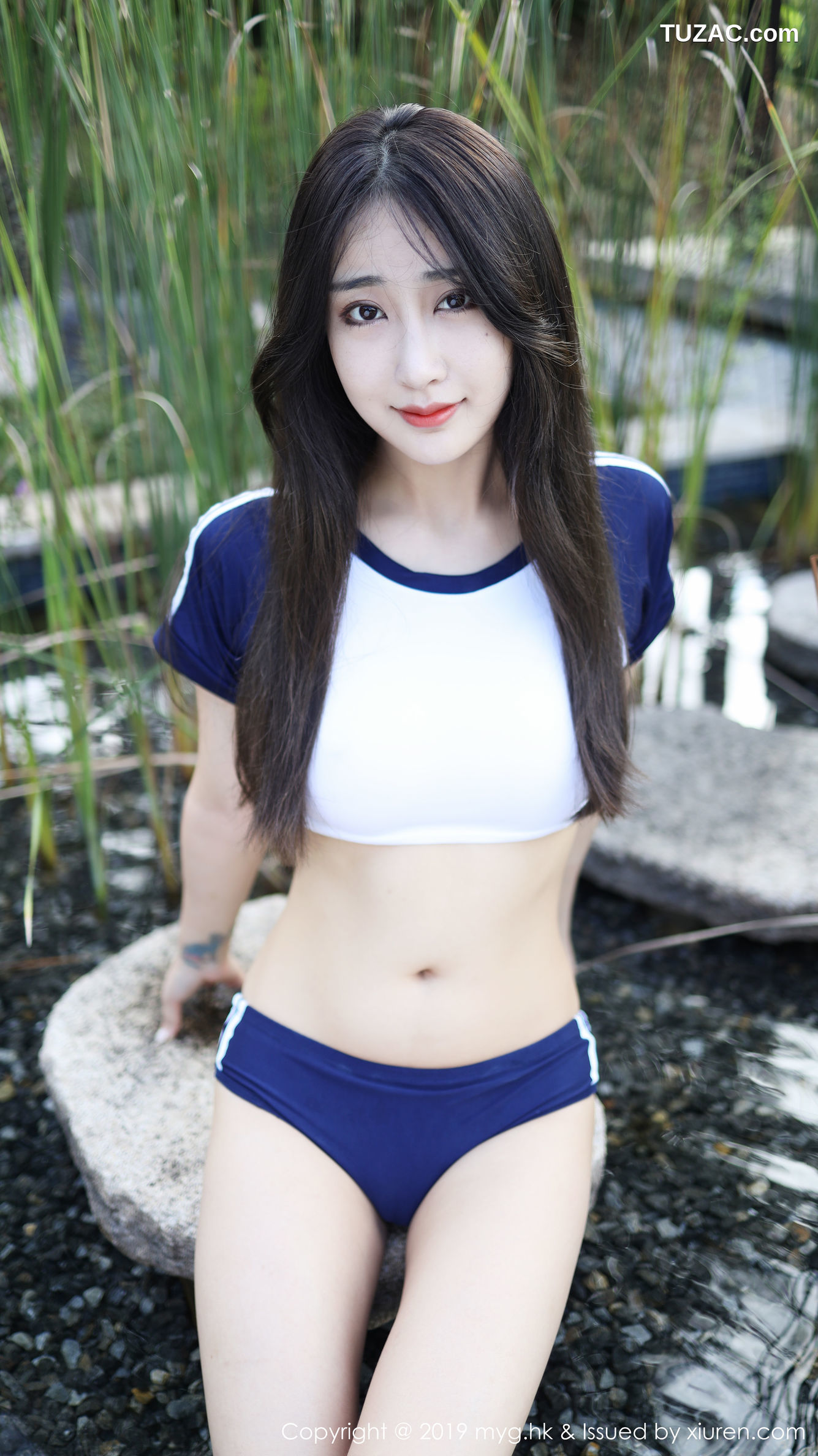 MyGirl美媛馆-392-Betty林子欣-《性感的内衣户外拍摄系列》-2019.09.25