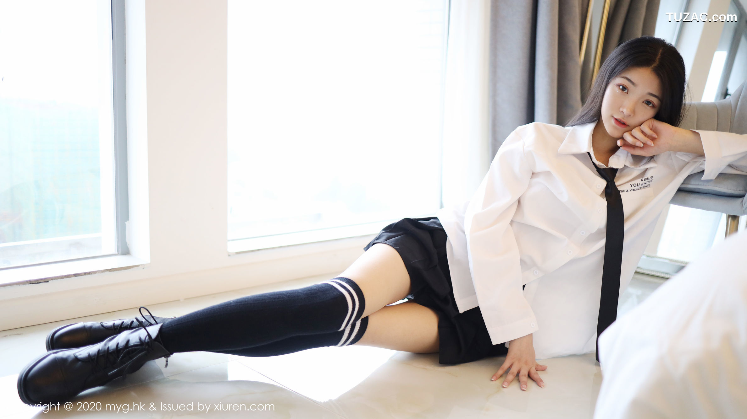MyGirl美媛馆-439-Laura张小妮-《经典的JK制服》-2020.05.06