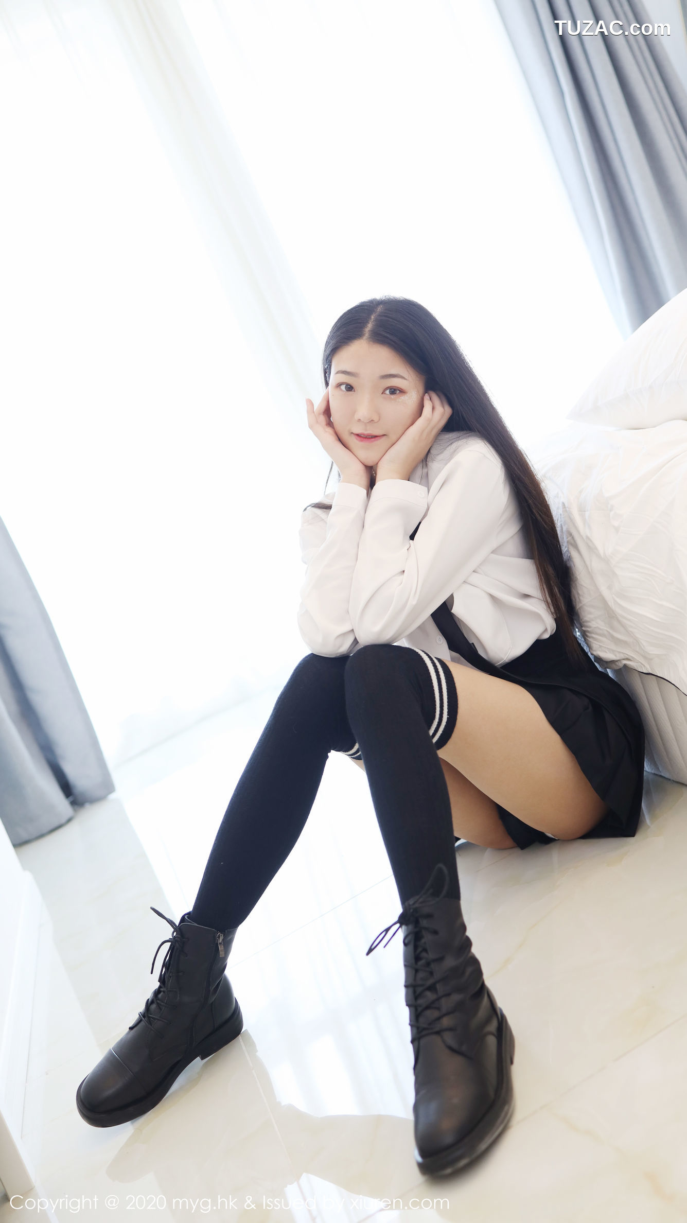 MyGirl美媛馆-439-Laura张小妮-《经典的JK制服》-2020.05.06