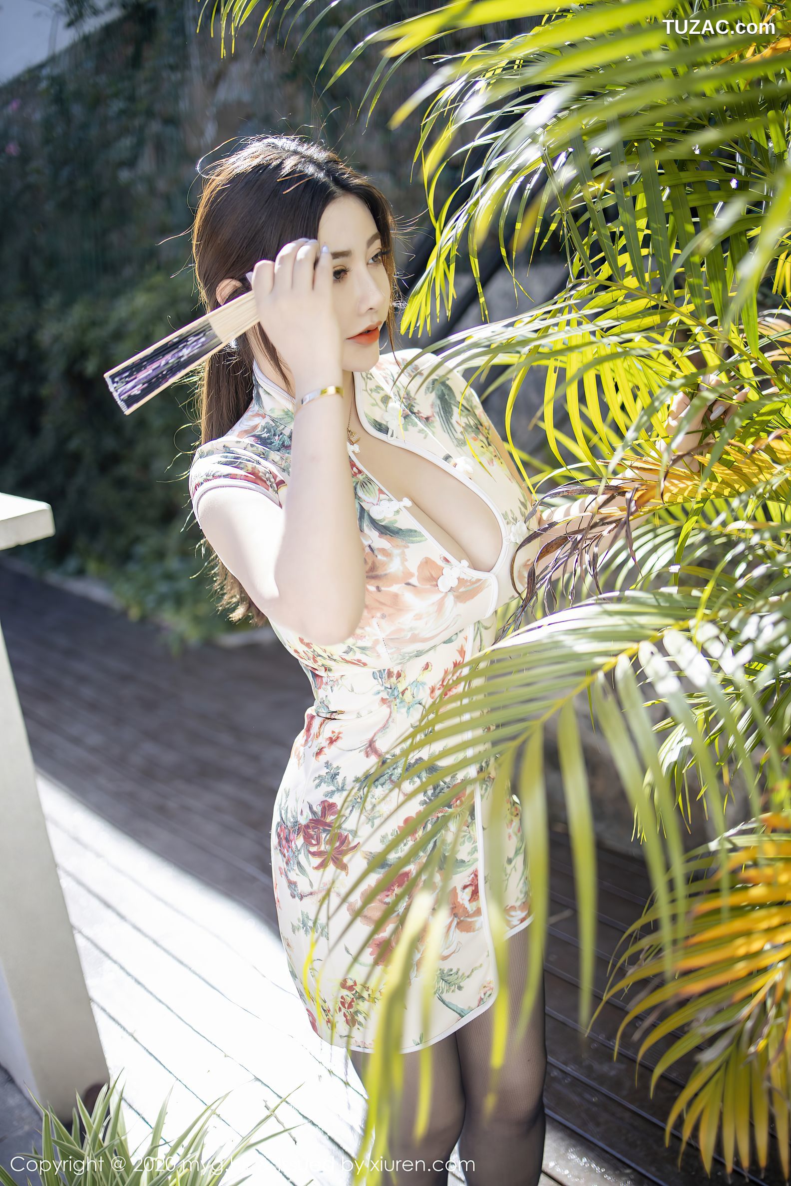 MyGirl美媛馆-465-软软子-《味旗袍与现代魅惑黑丝》-2020.12.04