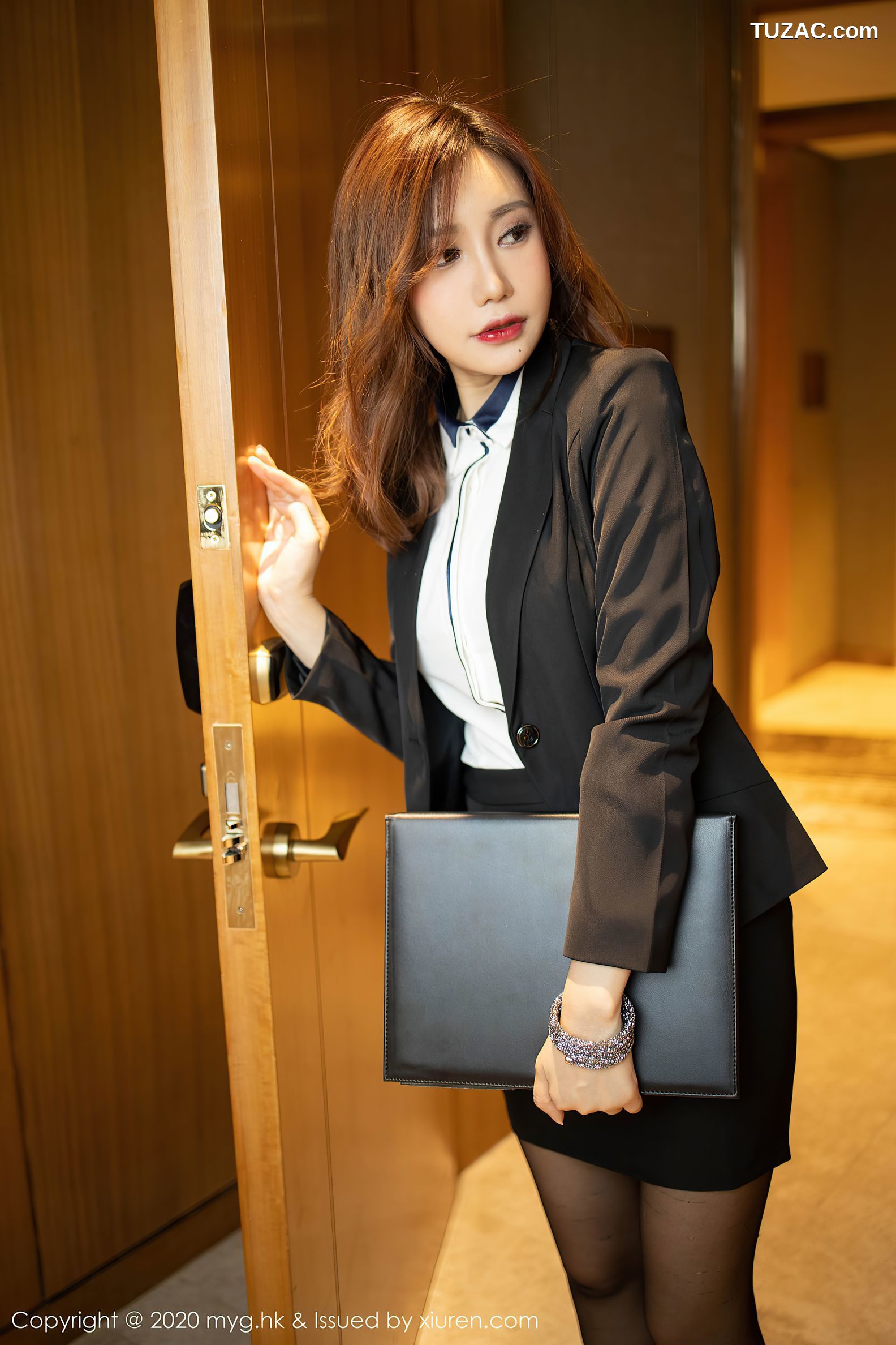MyGirl美媛馆-469-绮里嘉-《想拥有这样一位女秘书》-2020.12.21