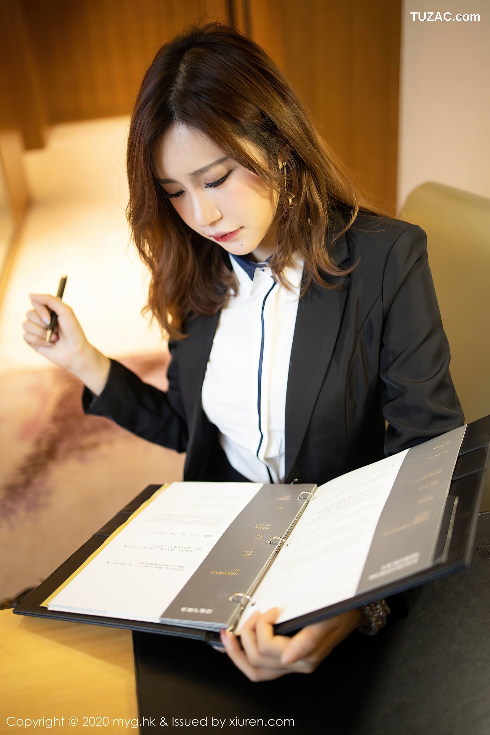 MyGirl美媛馆-469-绮里嘉-《想拥有这样一位女秘书》-2020.12.21