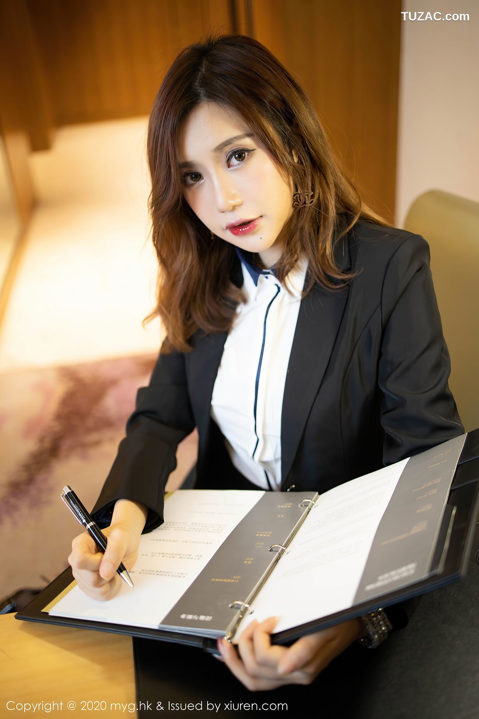 MyGirl美媛馆-469-绮里嘉-《想拥有这样一位女秘书》-2020.12.21