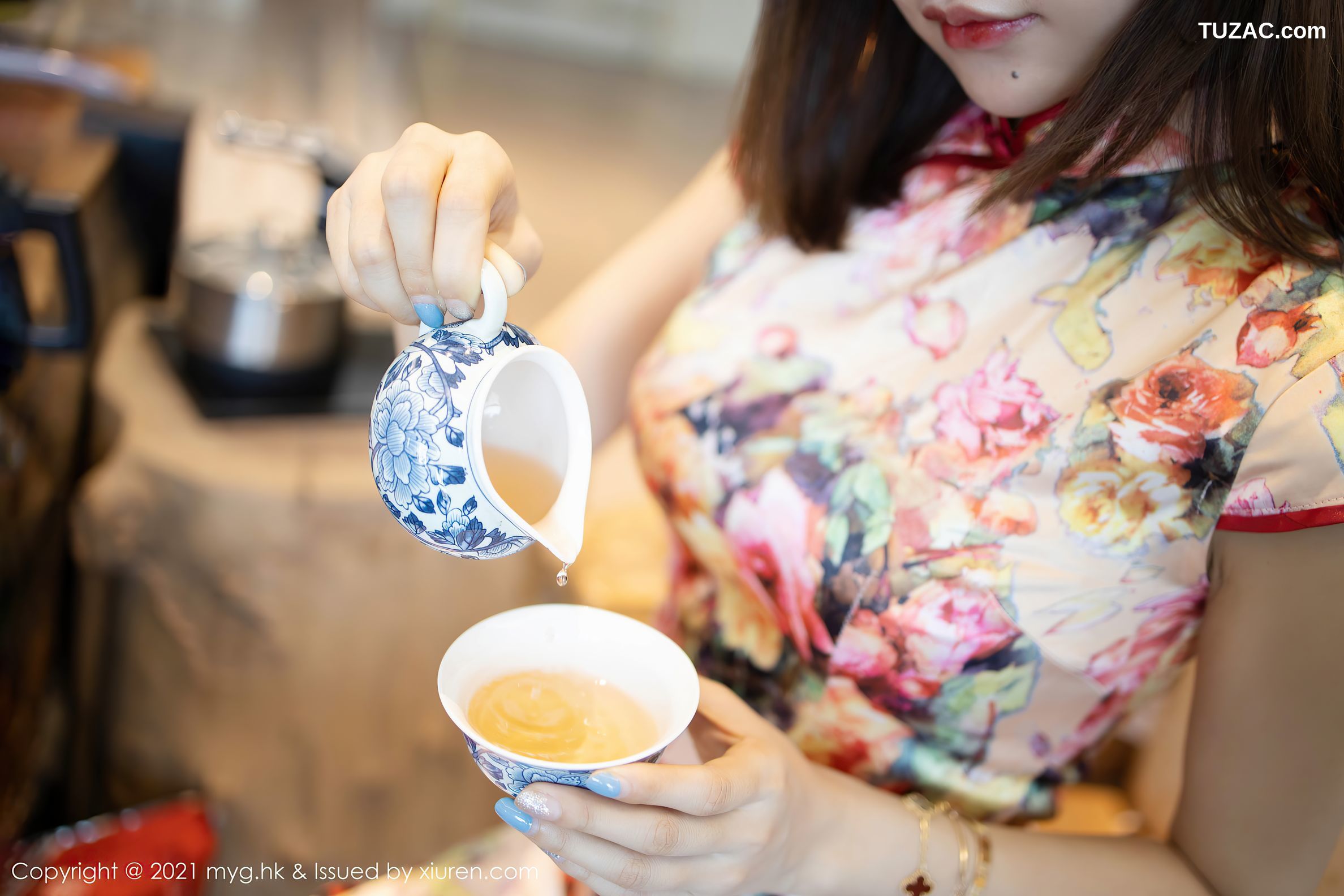 MyGirl美媛馆-508-绮里嘉-花色旗袍红色蕾丝内衣-2021.04.08